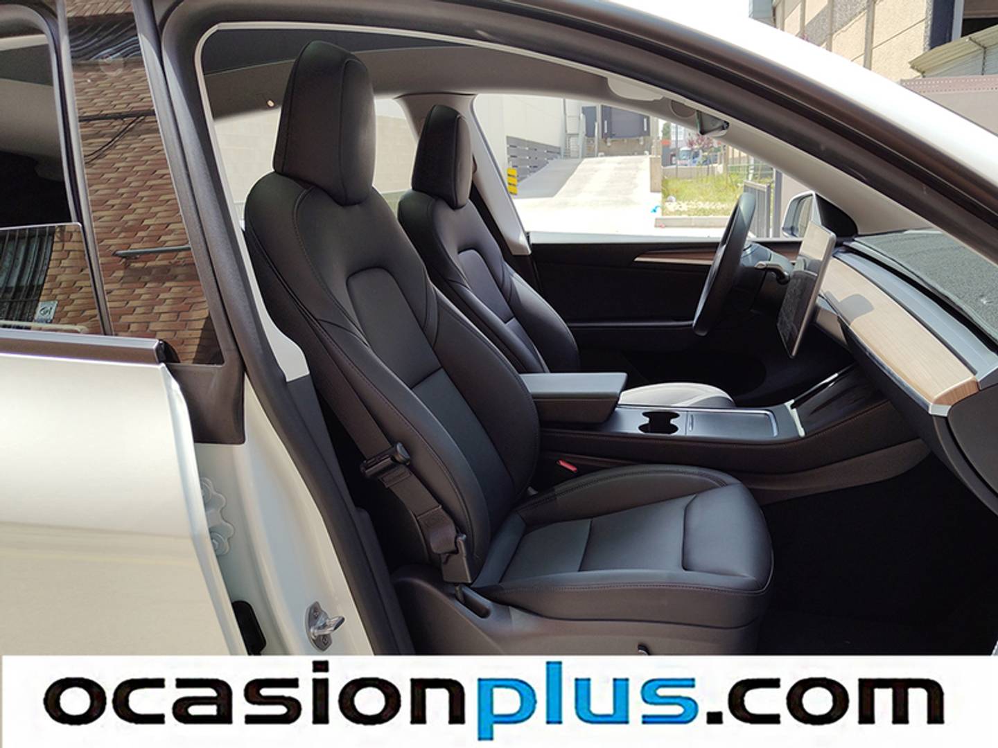 Foto Tesla Model Y Tesla Model Y Performance 4WD (534 CV)