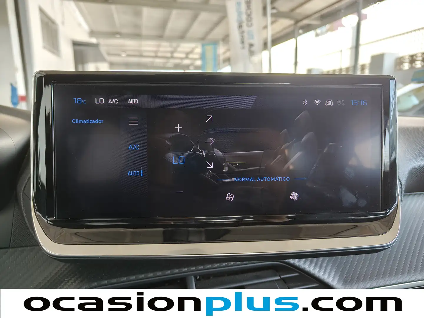 Foto Peugeot 2008 Peugeot 2008 PureTech 100 S&S Allure (100 CV)