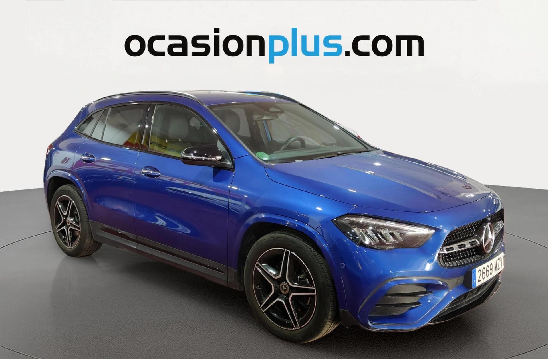 Mercedes-Benz GLA 200 d Pack AMG - foto 2