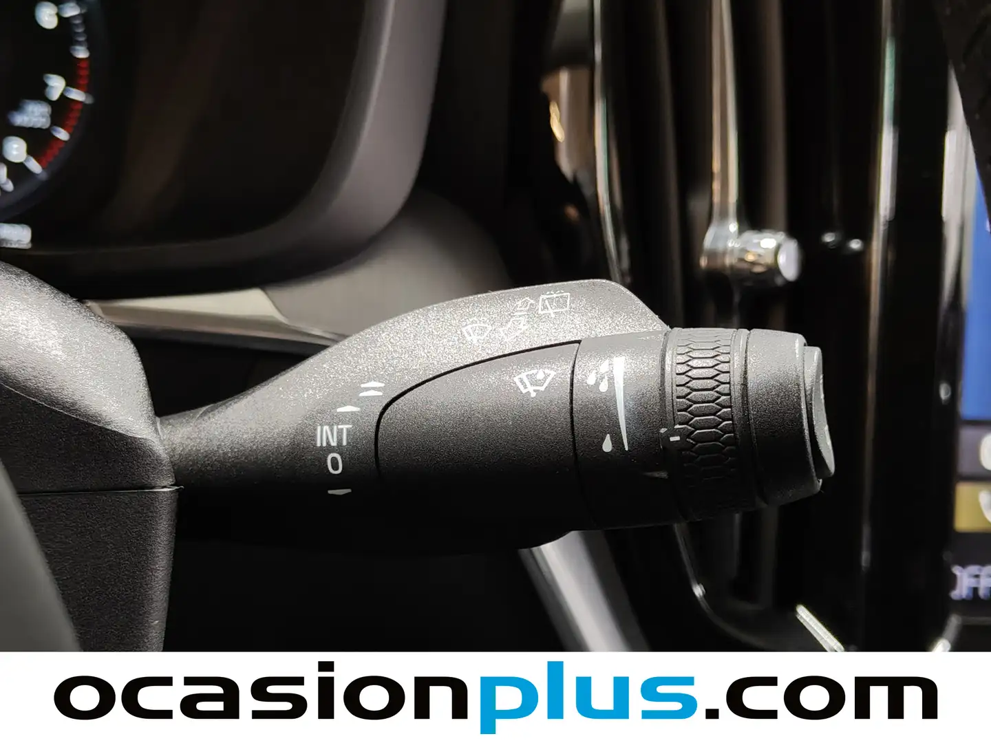 Foto Volvo XC60 Volvo XC60 2.0 T4 Momentum Auto (190 CV)