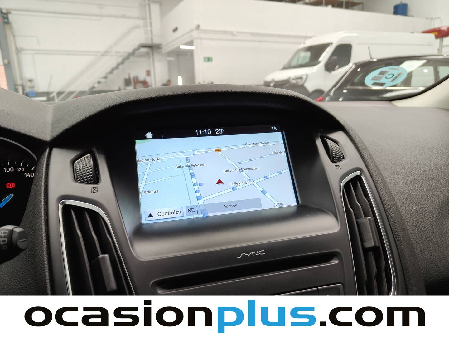 Extras y acabados del Ford Focus Ford Focus 1.0 Ecoboost Business (125 CV)
