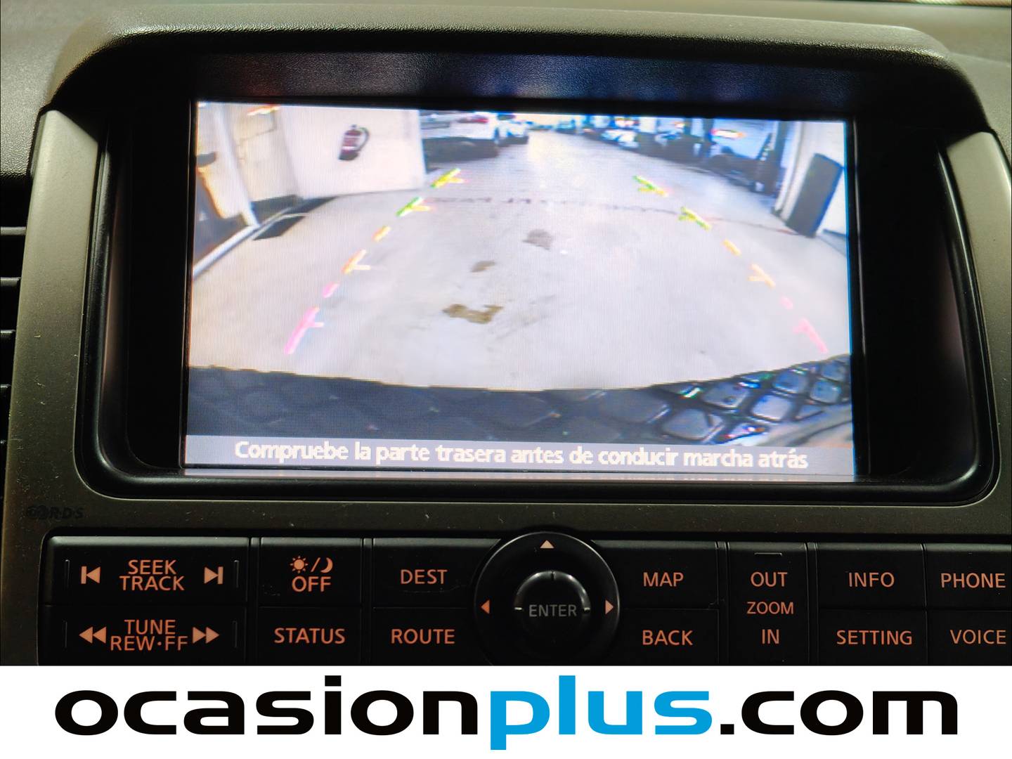 Extras del Nissan Pathfinder Nissan Pathfinder 2.5 dCi SE 7 Plazas (171 CV)