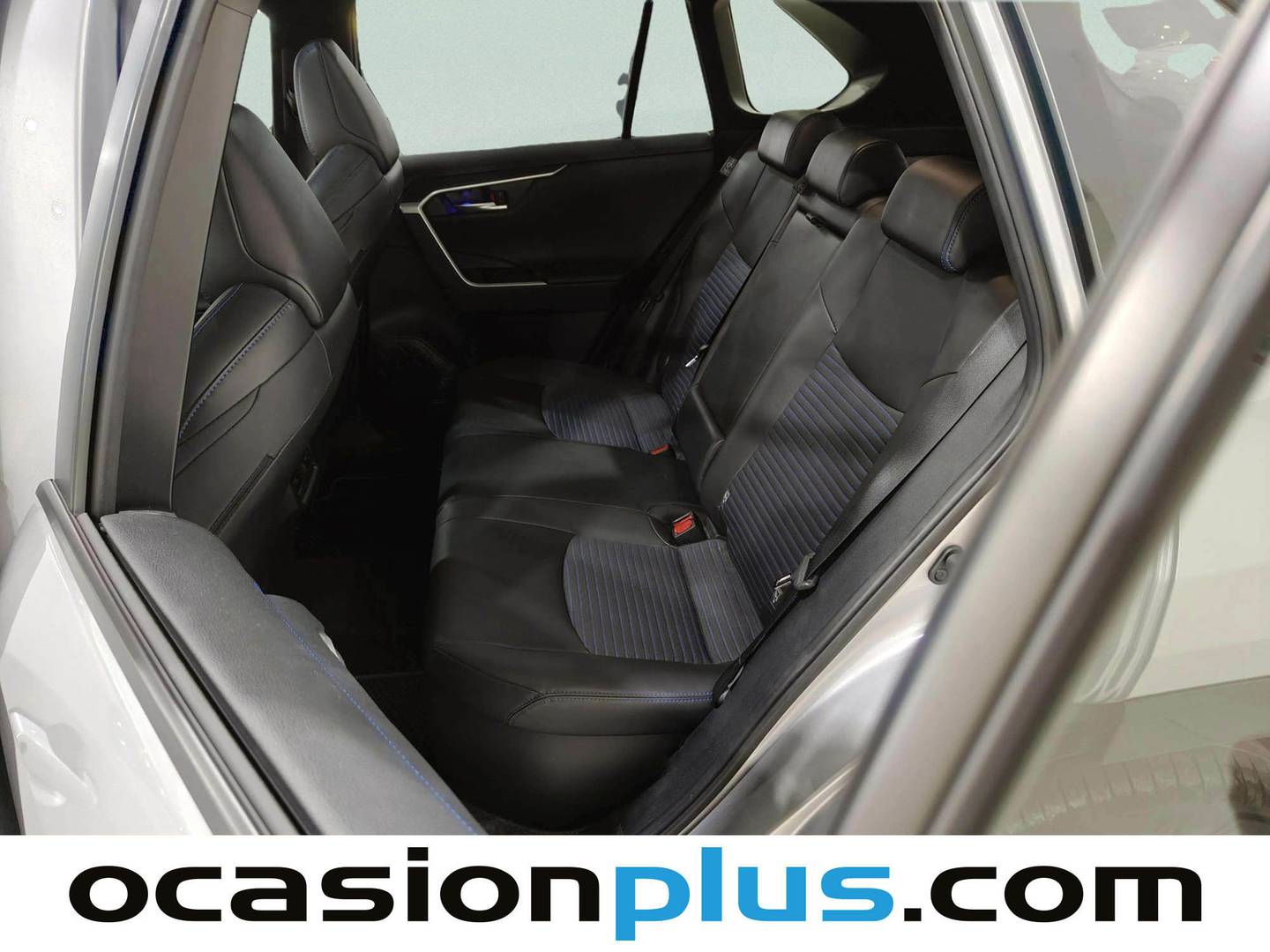 Foto asientos traseros Toyota Rav4 Toyota Rav4 2.5 hybrid 220H Style e-CVT (218 CV)