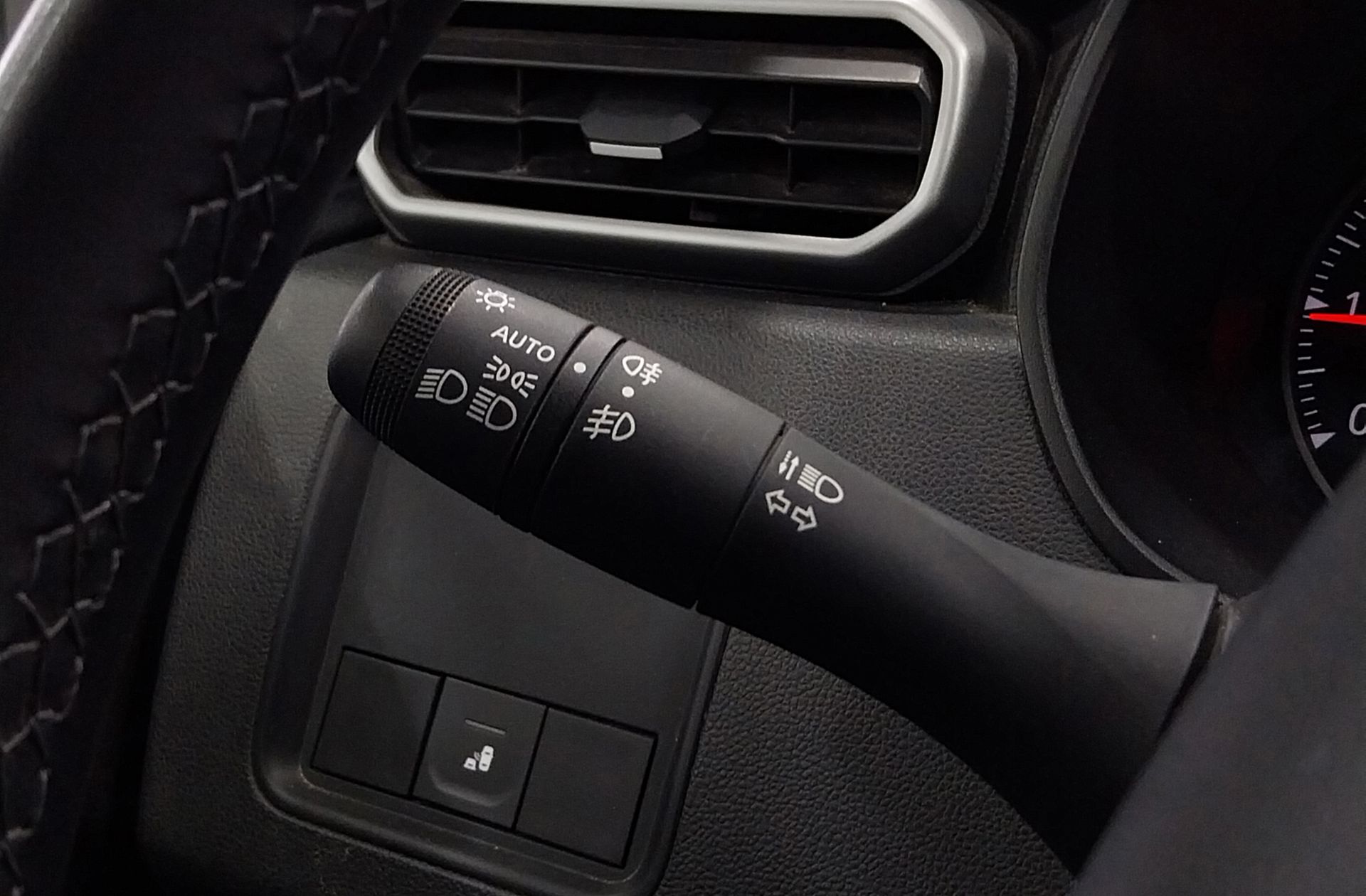 Dacia Duster Journey Go TCe EDC - foto 24