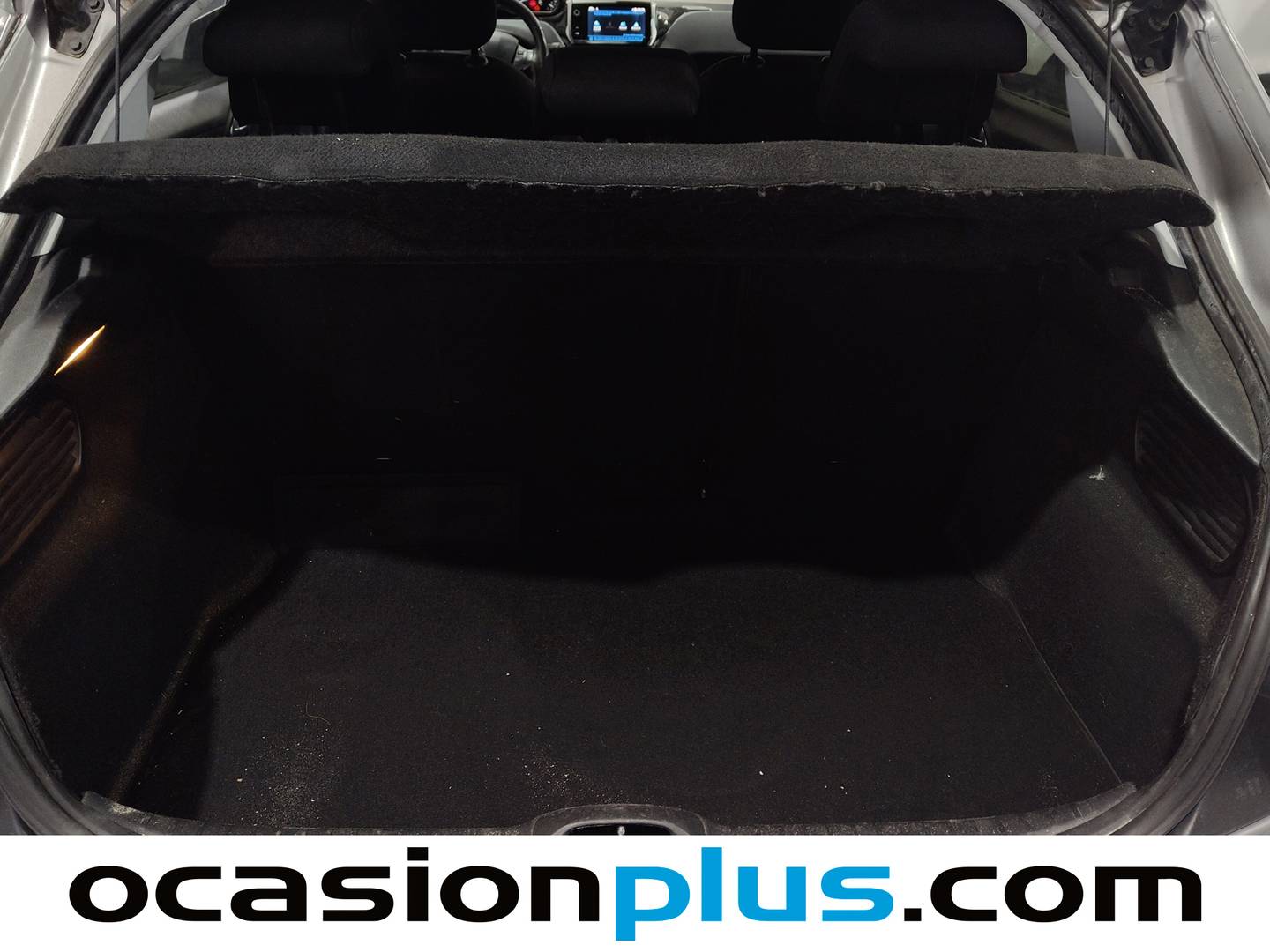 Fotos maletero Peugeot 208 Peugeot 208 BlueHDi 100 S&S Signature (99 CV)