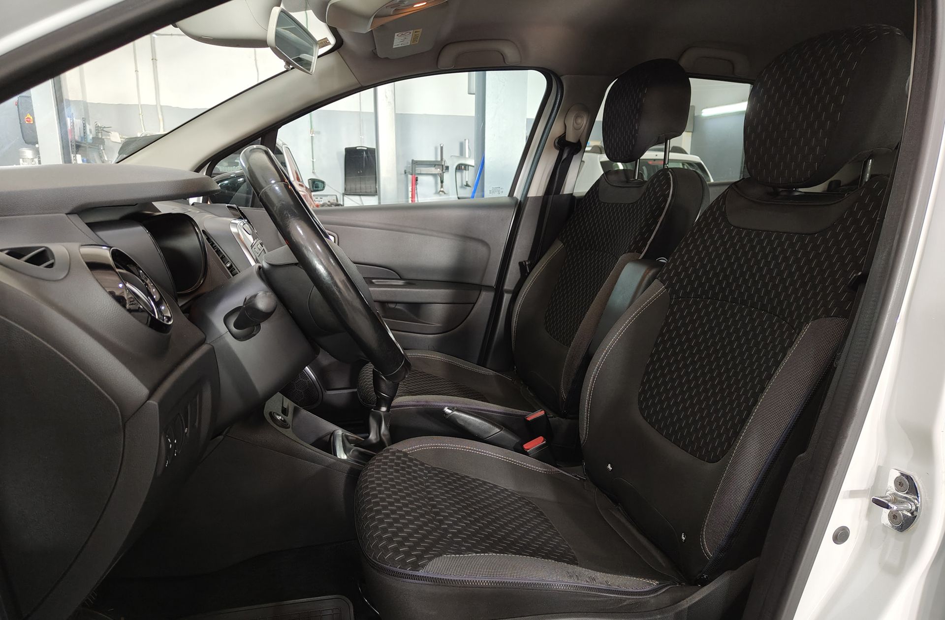 Renault Captur Zen dCi - foto 10