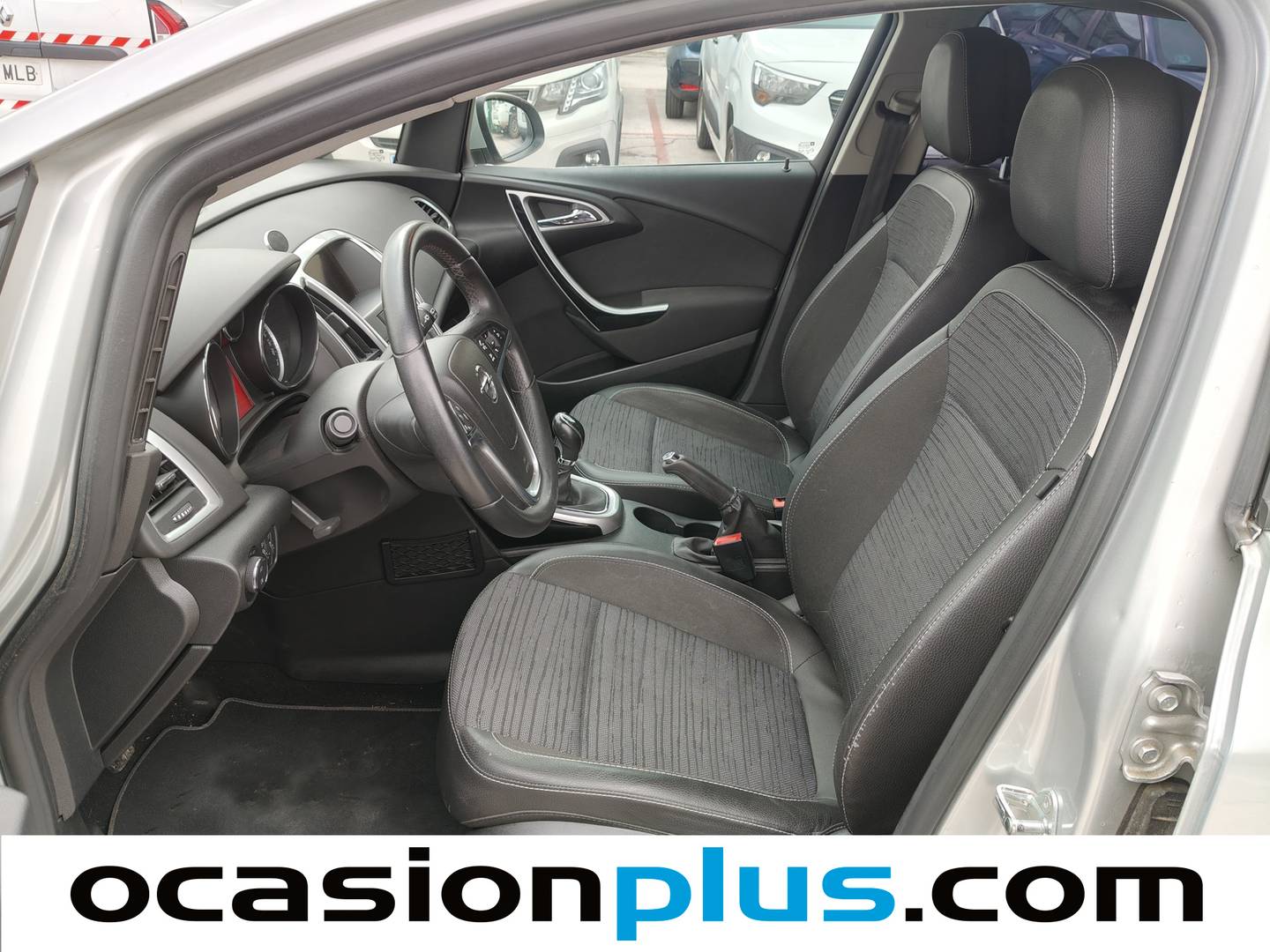 Foto asientos delanteros Opel Astra Opel Astra 1.6 Selective (115 CV)
