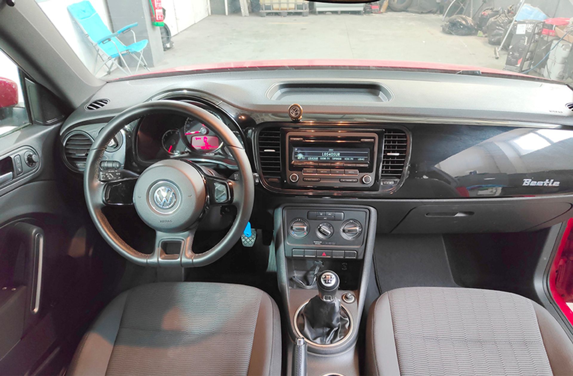 Volkswagen Beetle 1.6 TDI Beetlemania - foto 6