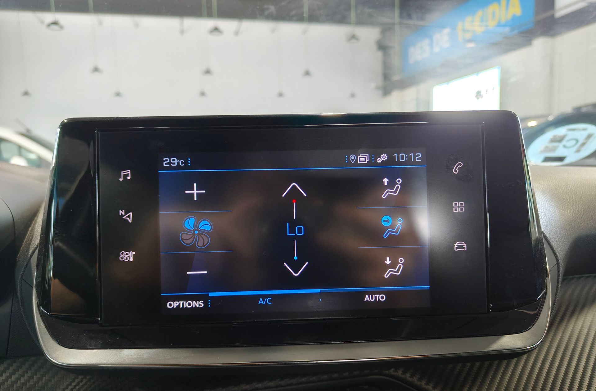 Peugeot 2008 PureTech 100 Allure - foto 37
