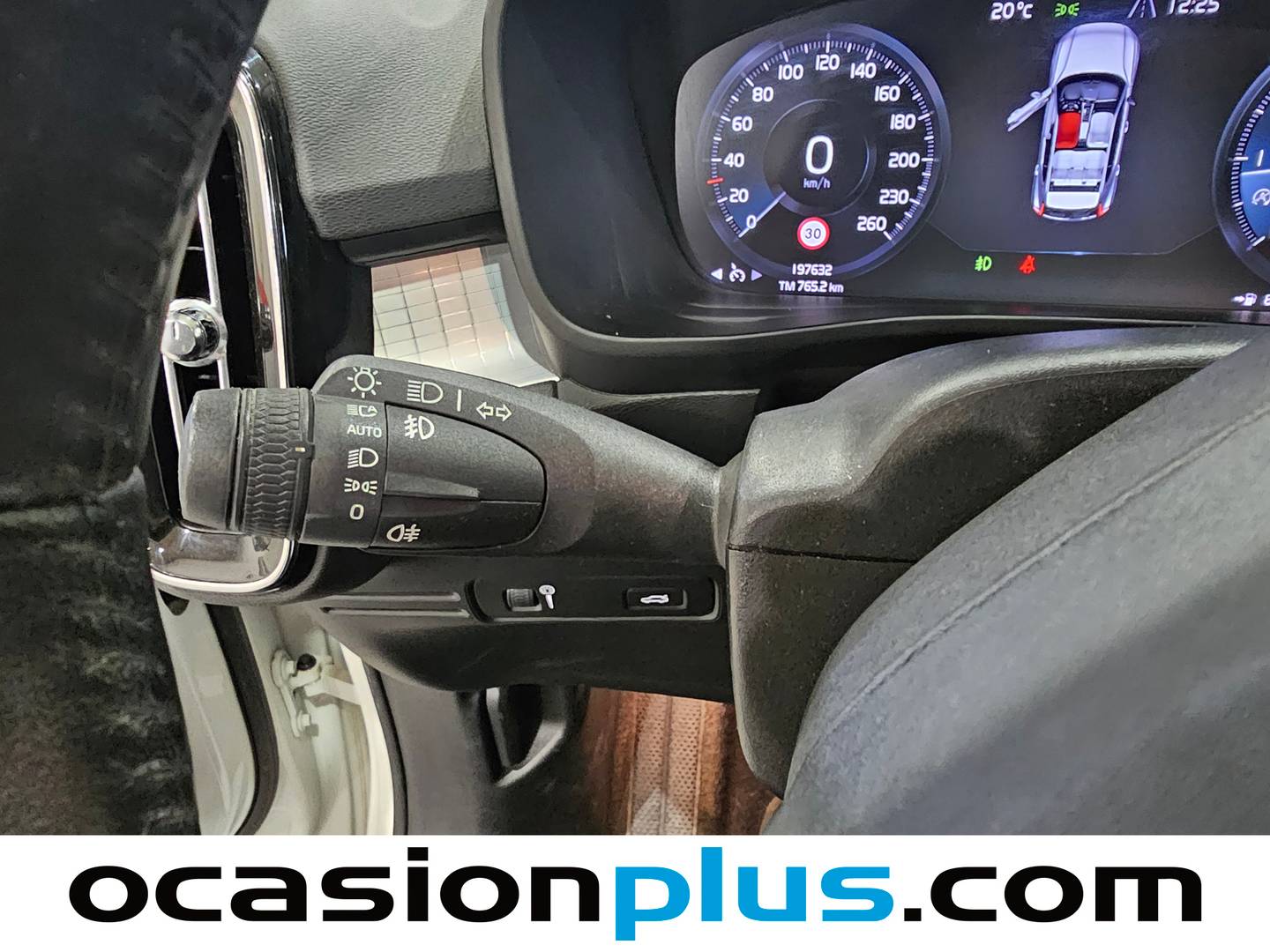 Volvo XC40 Volvo XC40 D3 Momentum AWD Auto (150 CV) 150cv
