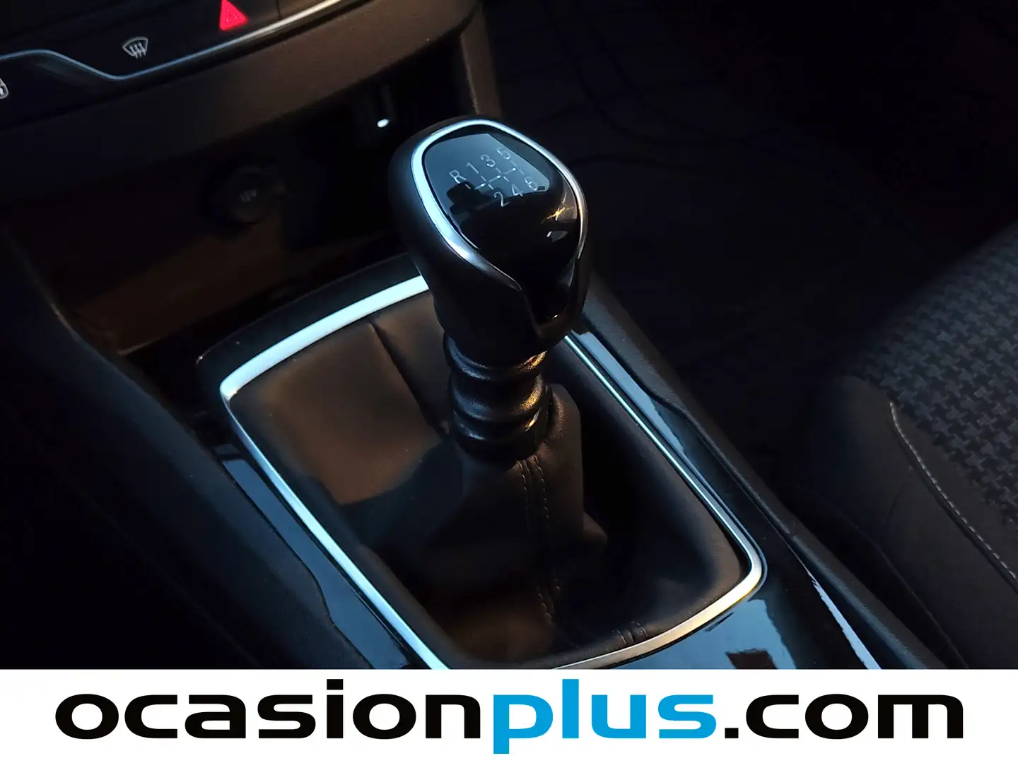 Foto Peugeot 308 Peugeot 308 Active Pack BlueHDi S&S (130 CV)