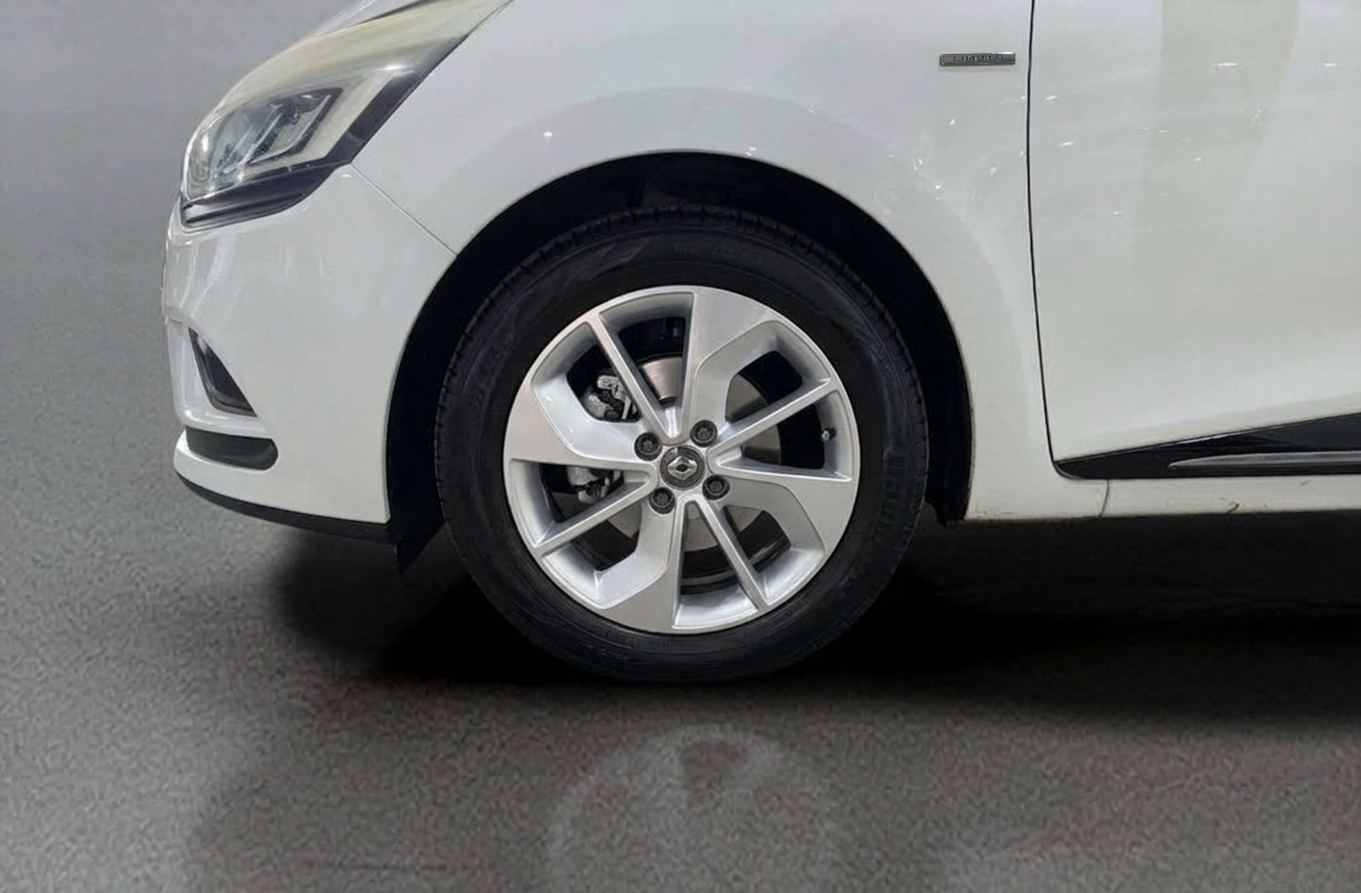 Renault Clio dCi 75 Limited Energy - foto 31