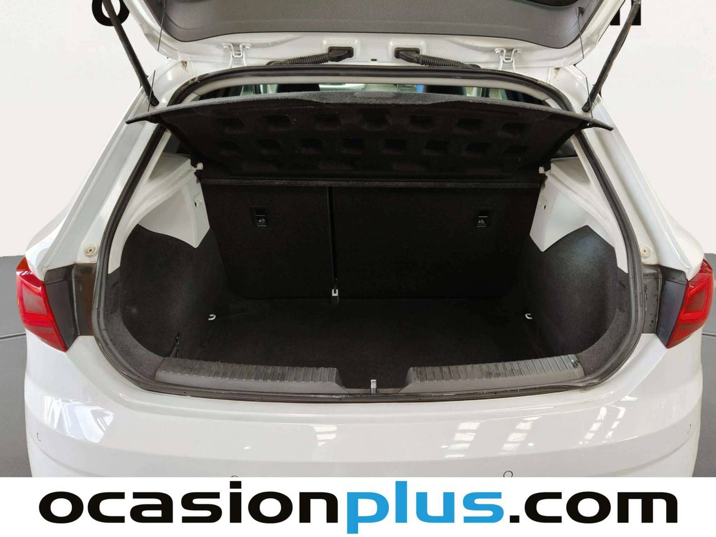 Foto Seat León SEAT León 2.0 TDI S&S FR Plus DSG (150 CV)