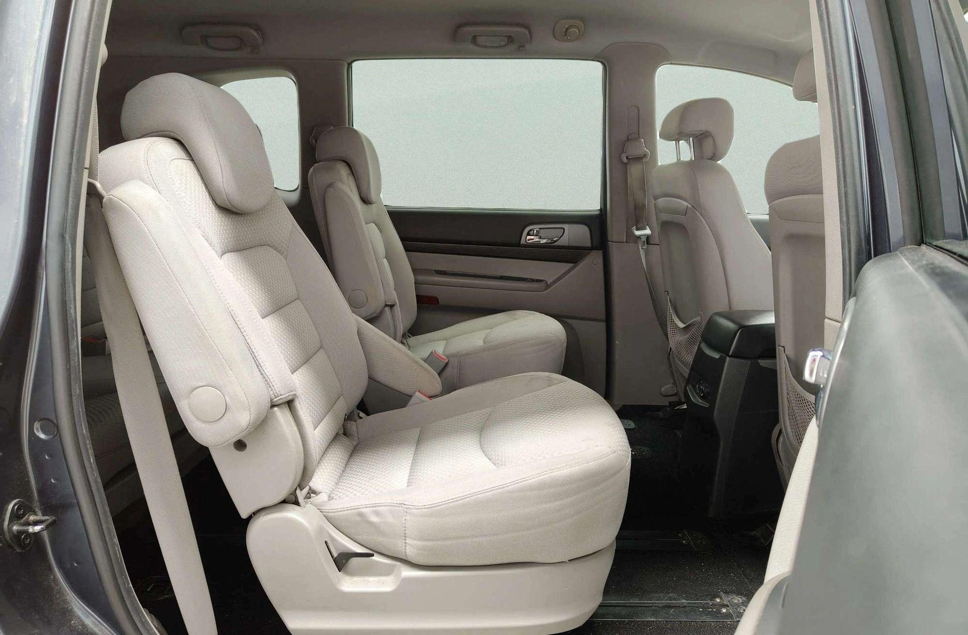 SsangYong Rodius D22T Premium 7 plazas - foto 16