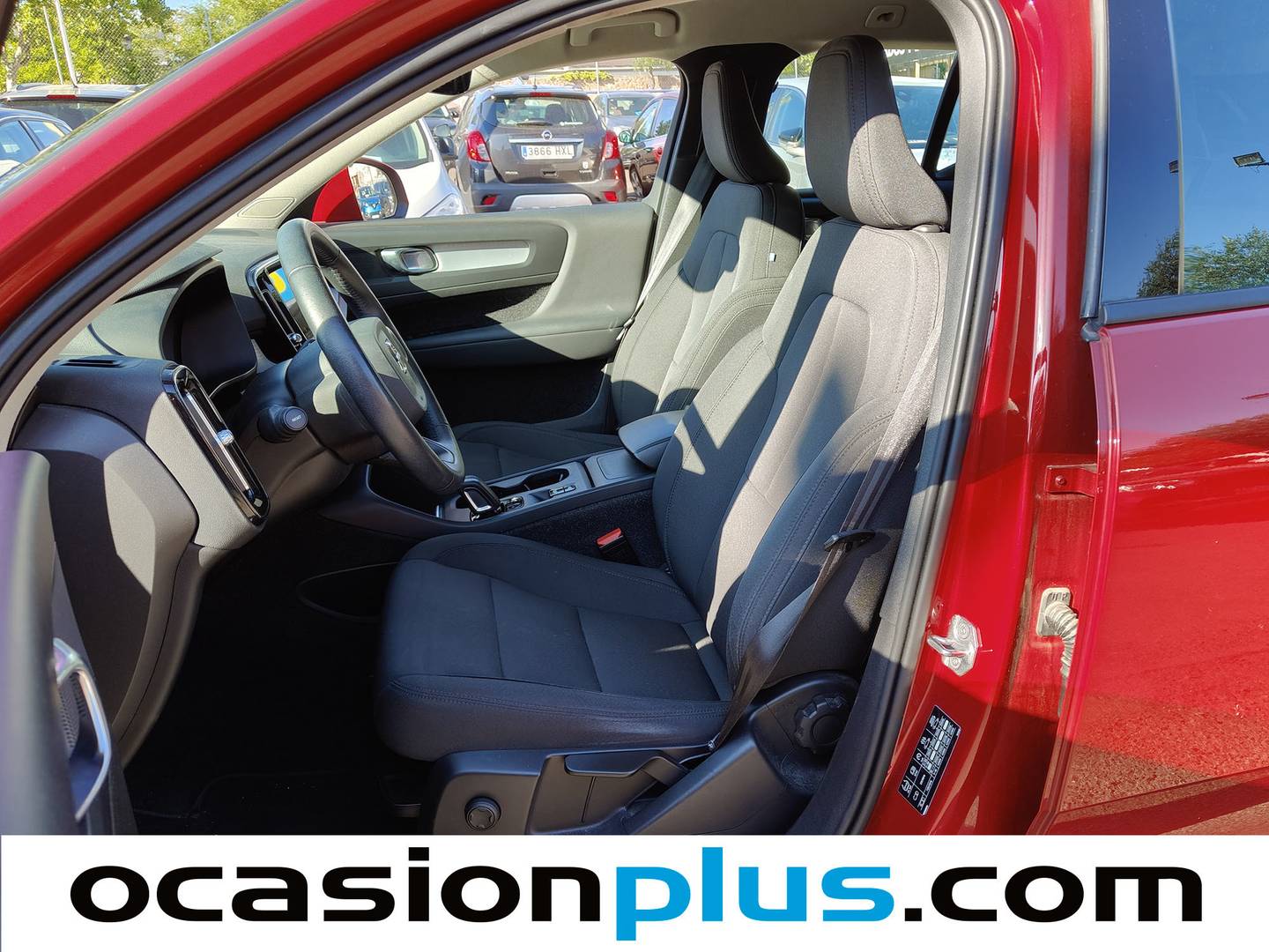 Foto Volvo XC40 Volvo XC40 T3 Momentum Pro Auto (163 CV)