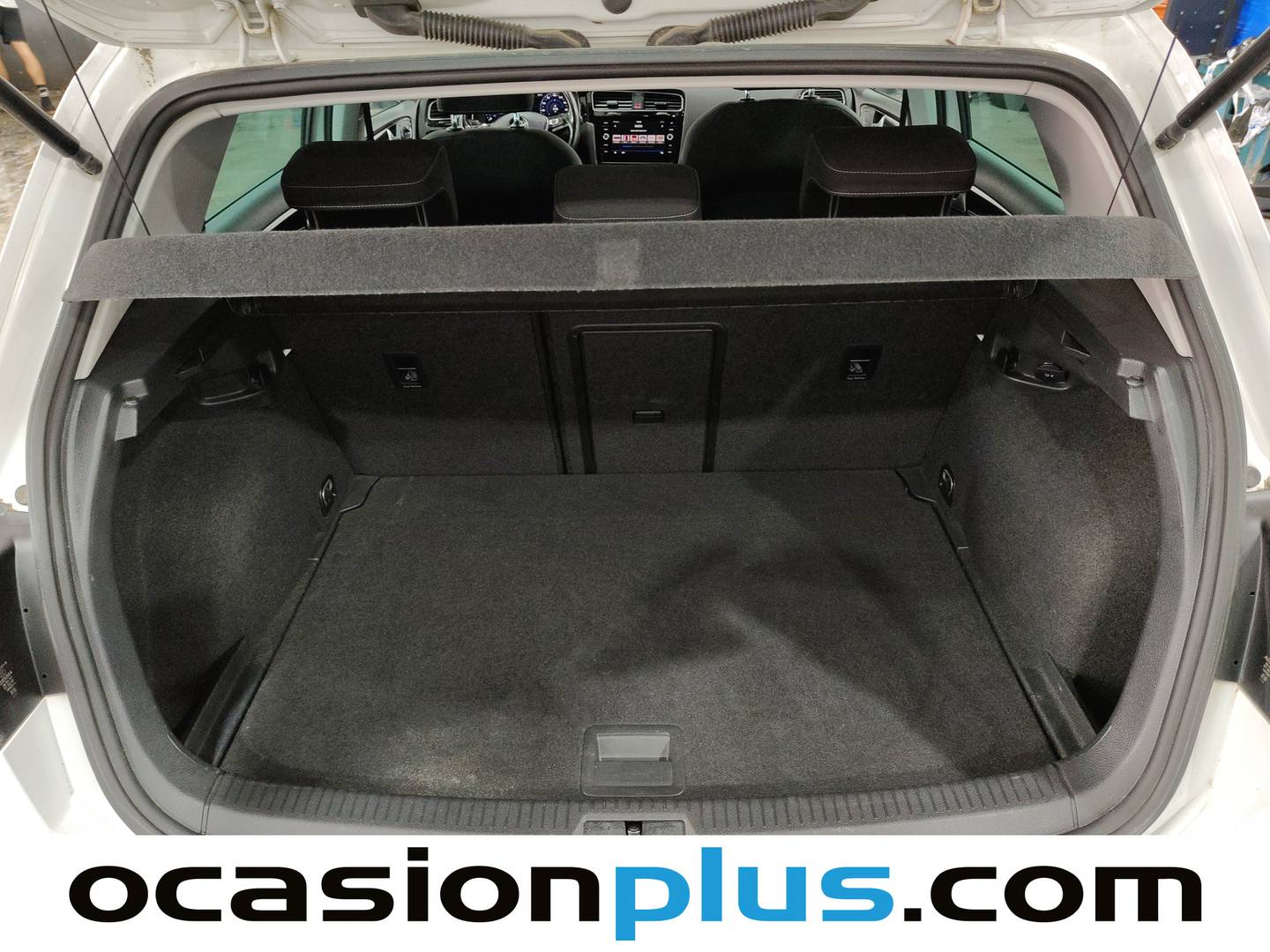 Fotos maletero Volkswagen Golf Volkswagen Golf Sport 2.0 TDI (150 CV) DSG