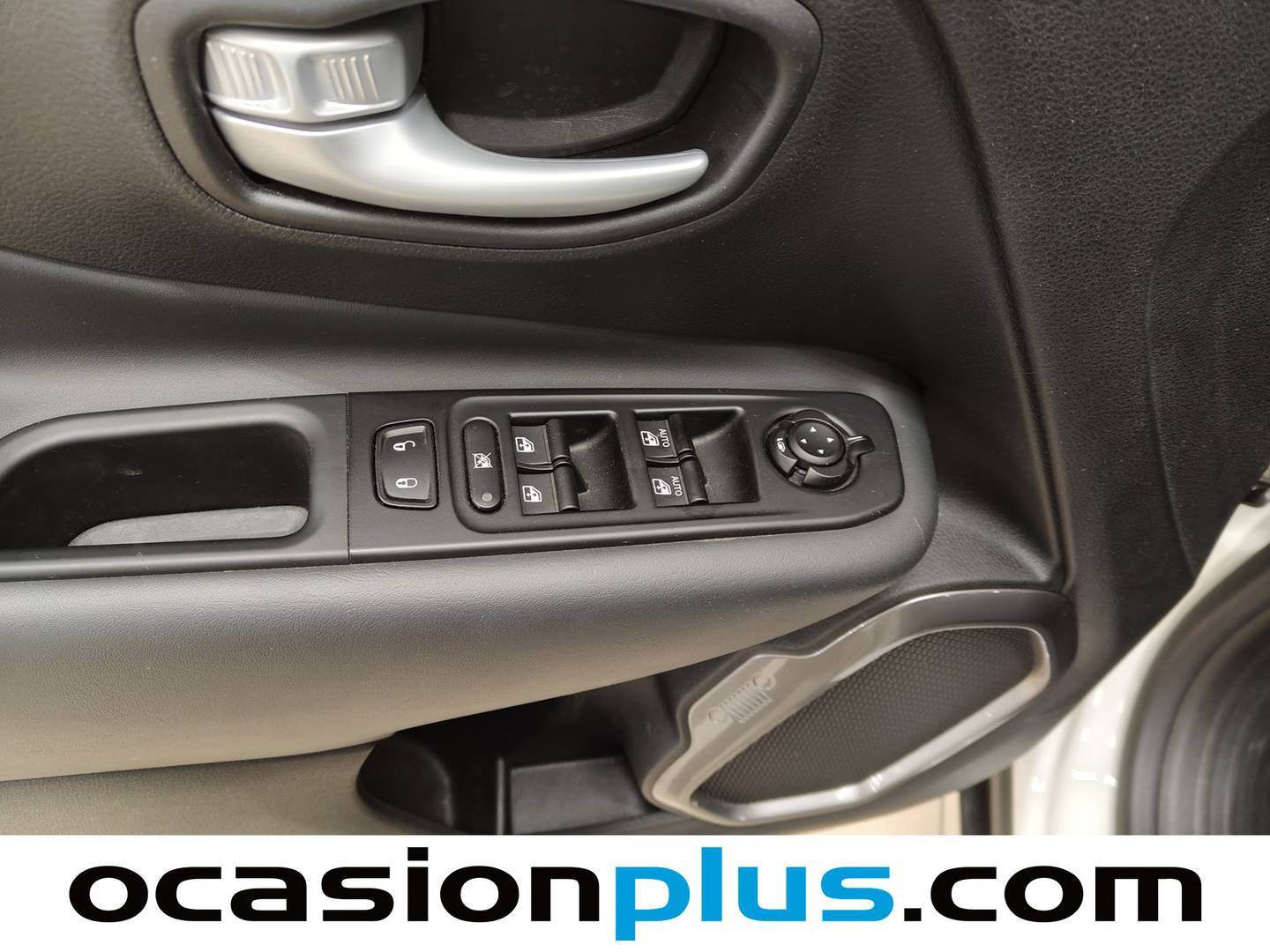 Foto Jeep Renegade Jeep Renegade eHybrid 1.5 Limited ATX (130 CV)