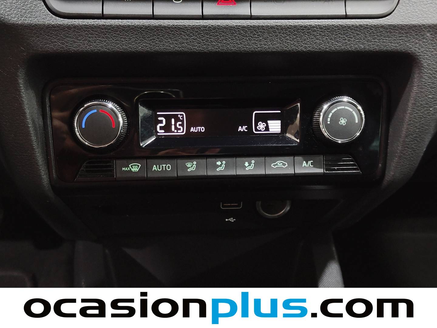 Foto Skoda Fabia Skoda Fabia 1.0 TSI Ambition Plus (95 CV)