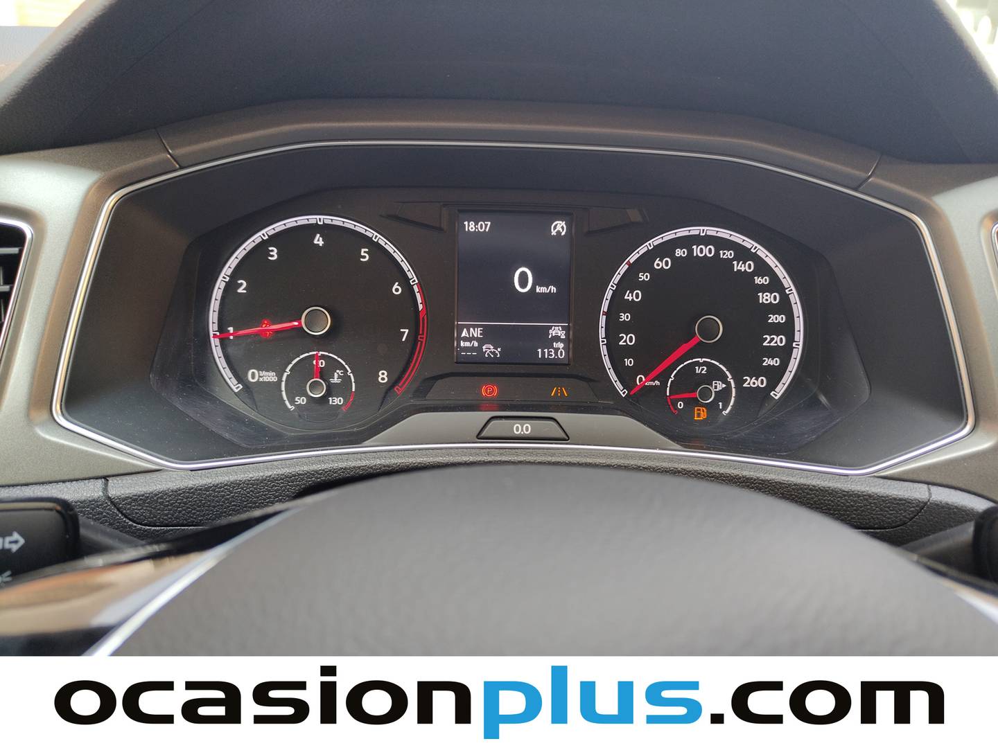 Foto Volkswagen T-Roc Volkswagen T-Roc Advance 1.0 TSI (115 CV)