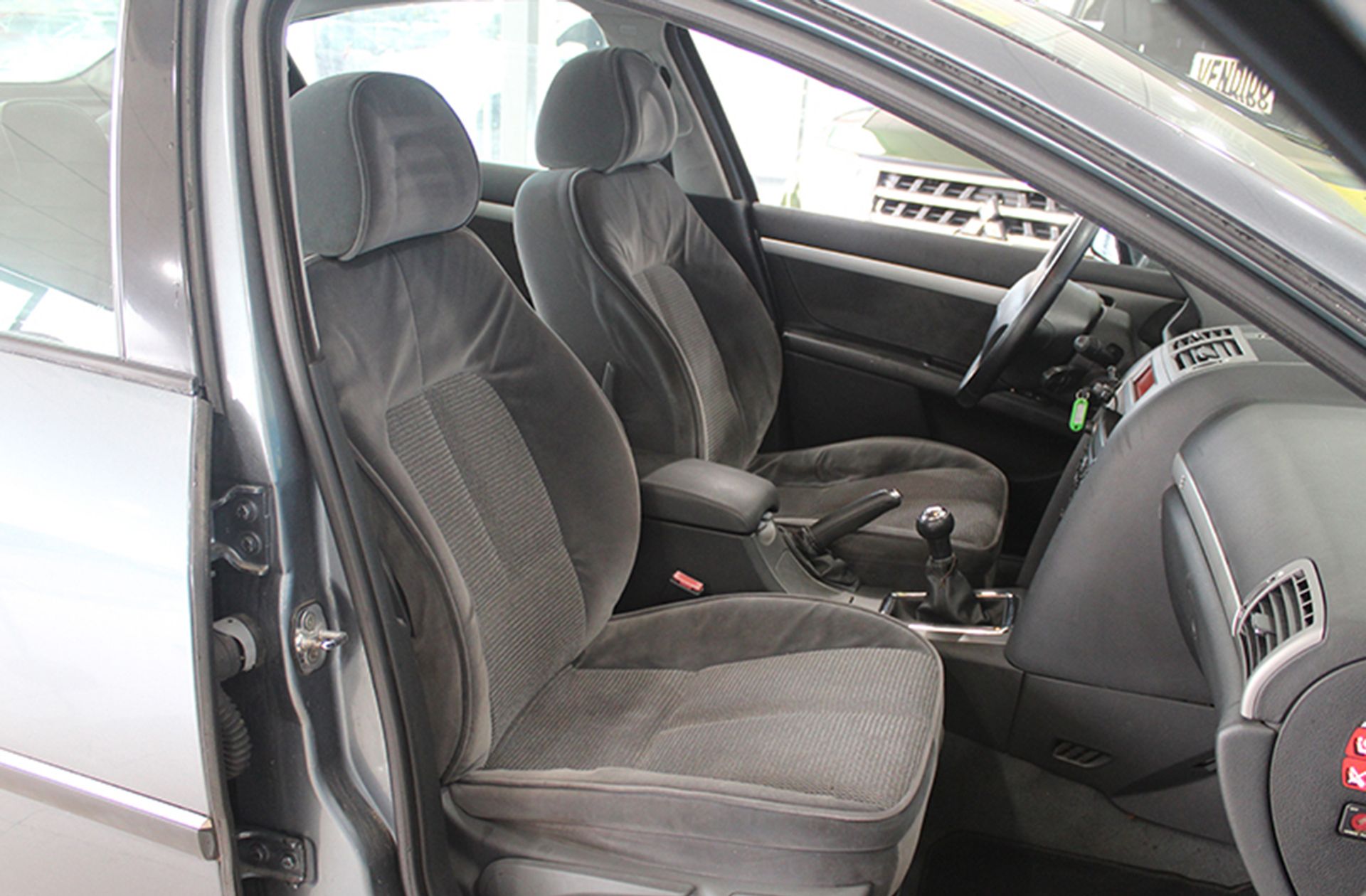 Peugeot 407 1.6 HDi ST Confort - foto 13