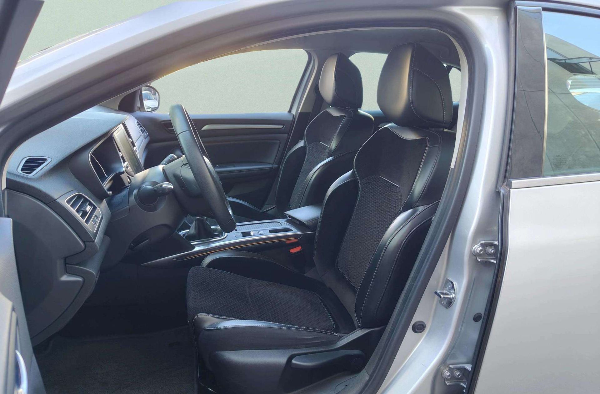 Renault Mégane Zen Energy TCe - foto 12
