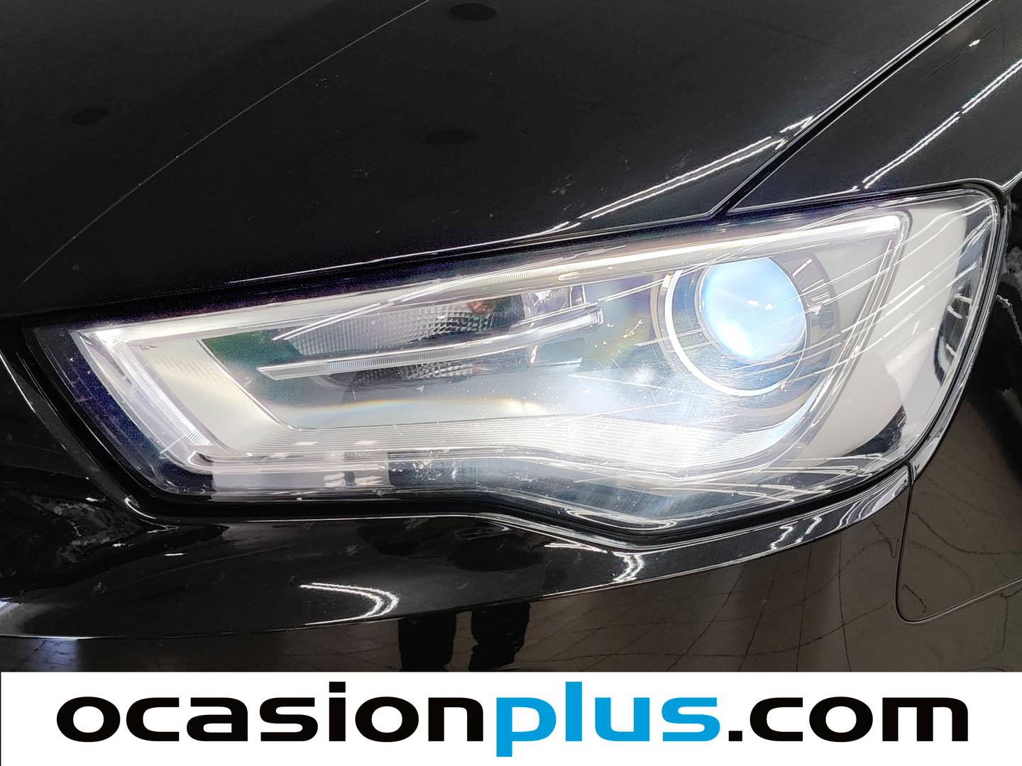 Equipamiento del Audi A3 Audi A3 Sedan Sedan Attraction 1.6 TDI clean diesel (110 CV)