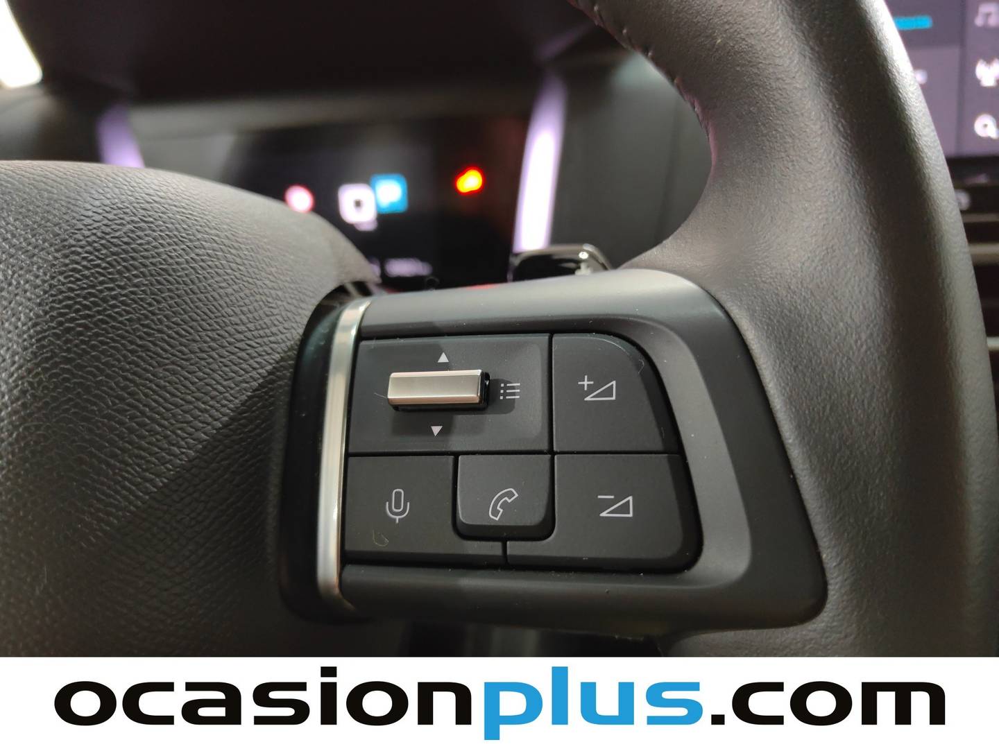 Foto Citroën C4 X Citroen C4 X PureTech 130 S&S Plus EAT8 (131 CV)