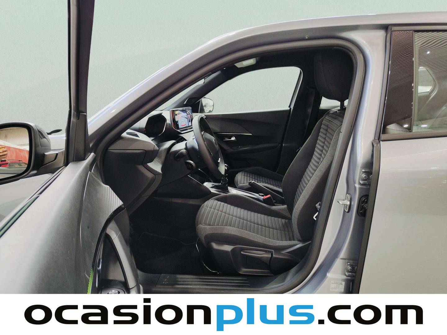 Foto asientos delanteros Peugeot 2008 Peugeot 2008 PureTech 100 S&S Active (100 CV)