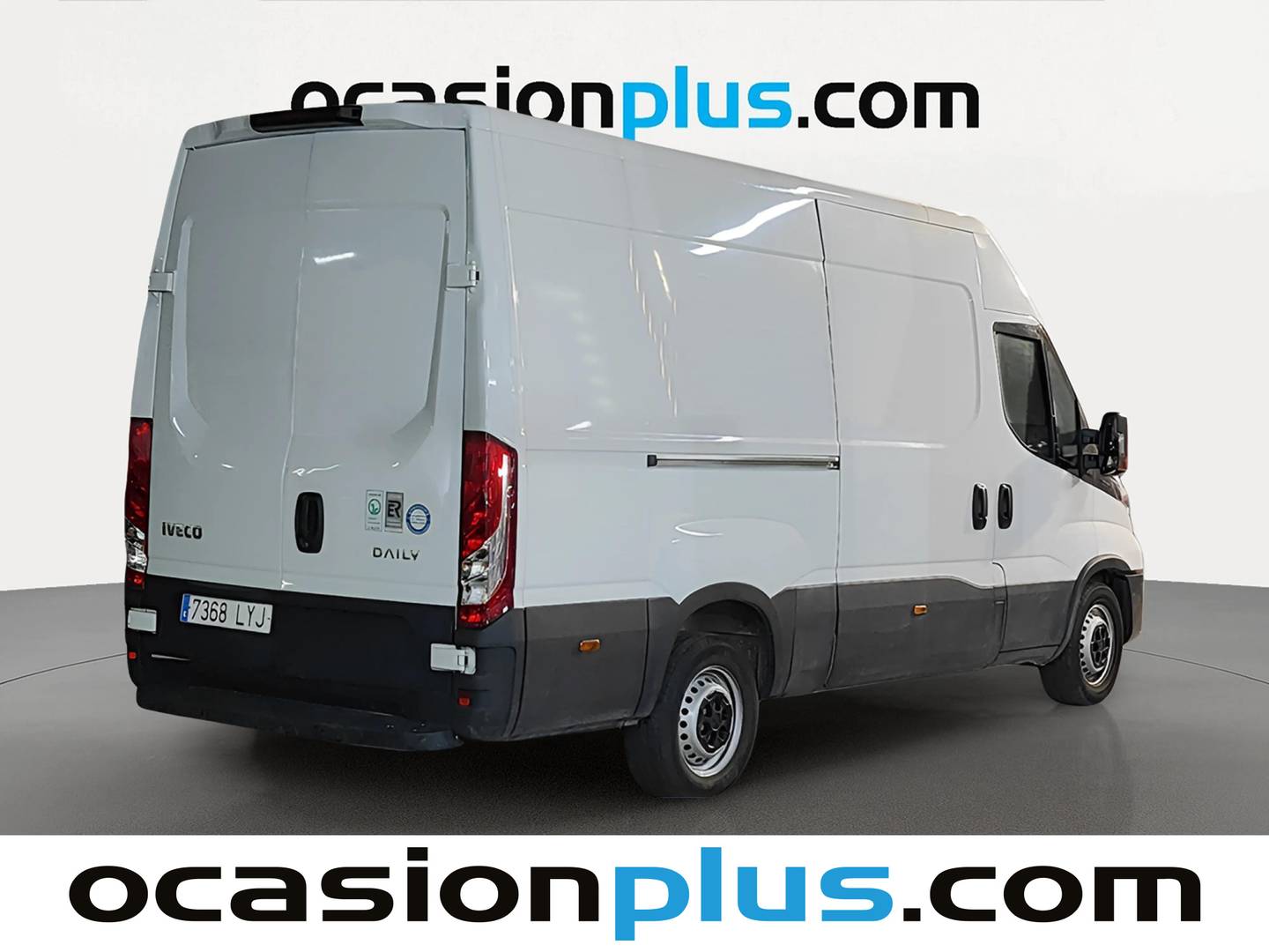 Foto trasera Iveco Daily Iveco Daily Furgon 35 S 16 V 3520L/H2 (156 CV) derecha