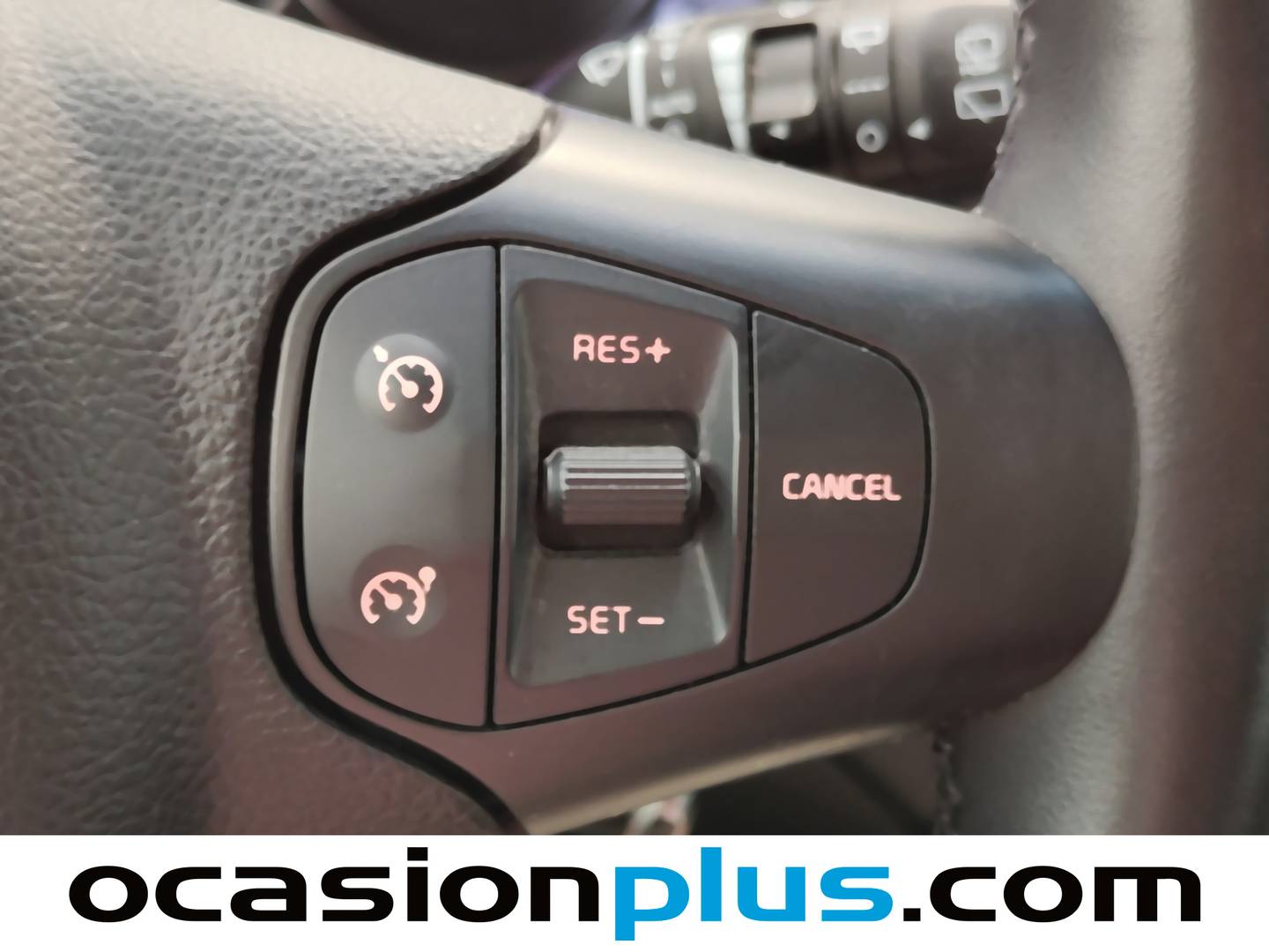 KIA Carens KIA Carens 1.6 GDi UEFA Euro 2016 Eco-Dynamics (135 CV) al mejor precio