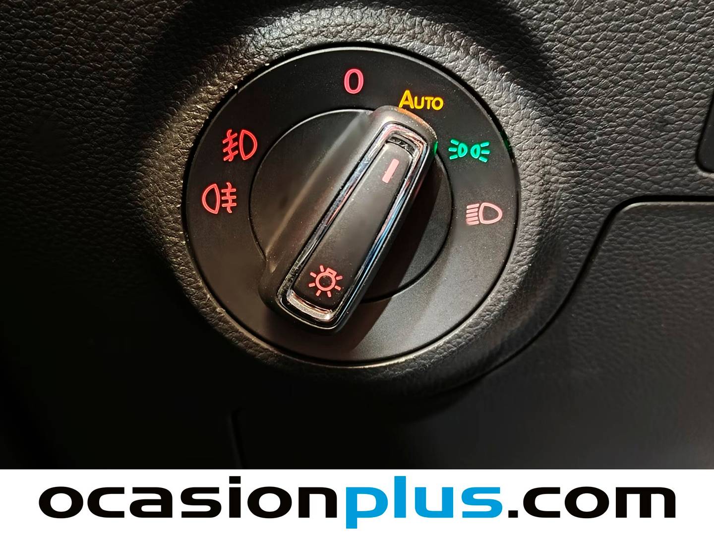 Equipamiento del Seat Arona Seat Arona 1.0 TSI Ecomotive Style Edition (115 CV)