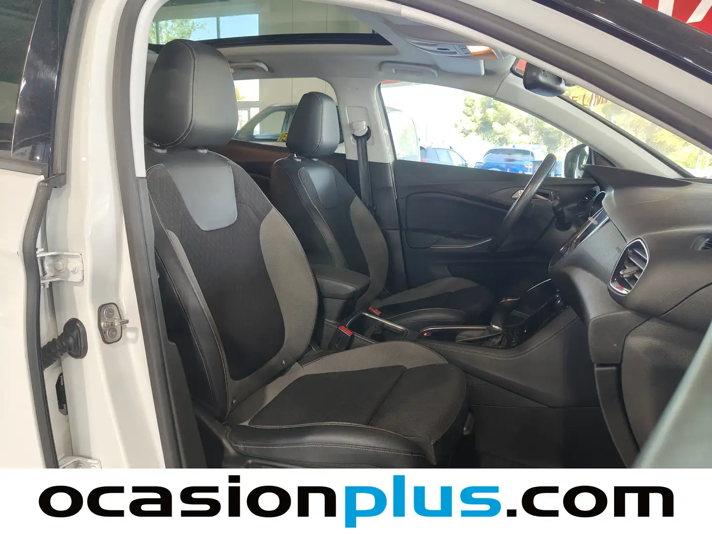 Foto Opel Grandland X Opel Grandland X 1.6 Turbo Ultimate Auto  (181 CV)