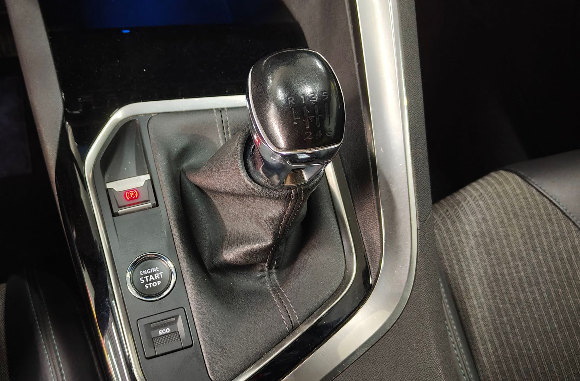 Peugeot 3008 PureTech 130 Allure Pack - foto 5