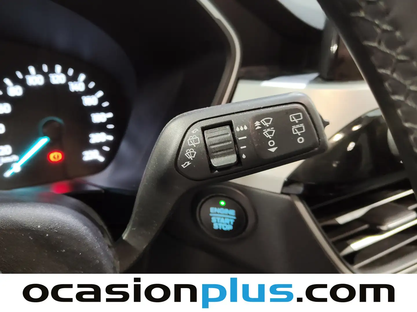 Foto Ford Kuga Ford Kuga 1.5 EcoBlue Trend (120 CV)