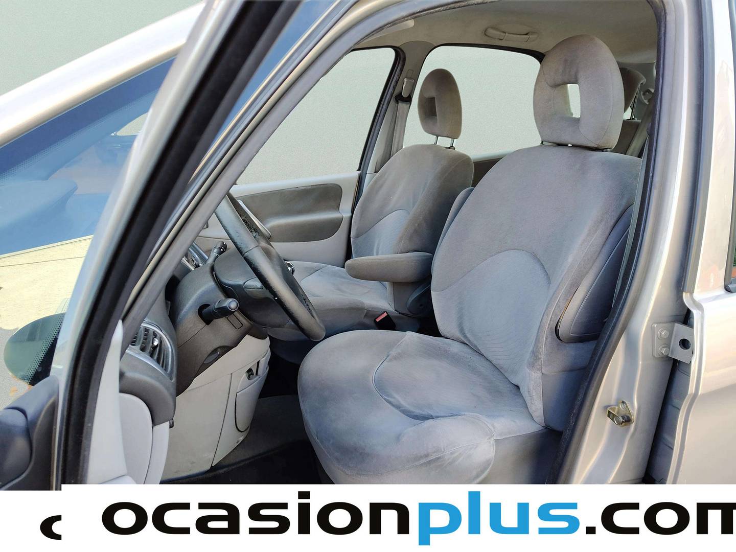 Foto asientos delanteros Citroën Xsara Picasso Citroën Xsara Picasso 2.0 HDi Vivace (90 CV)