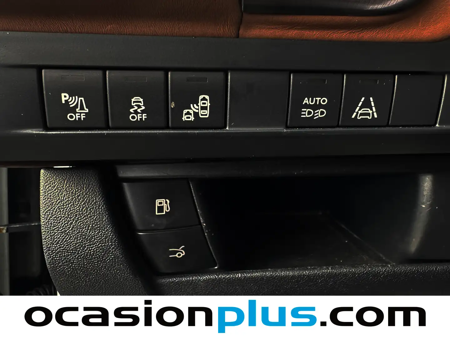 Foto DS DS 5 DS DS5 BlueHdi 180 Prestige EAT6 (181 CV)