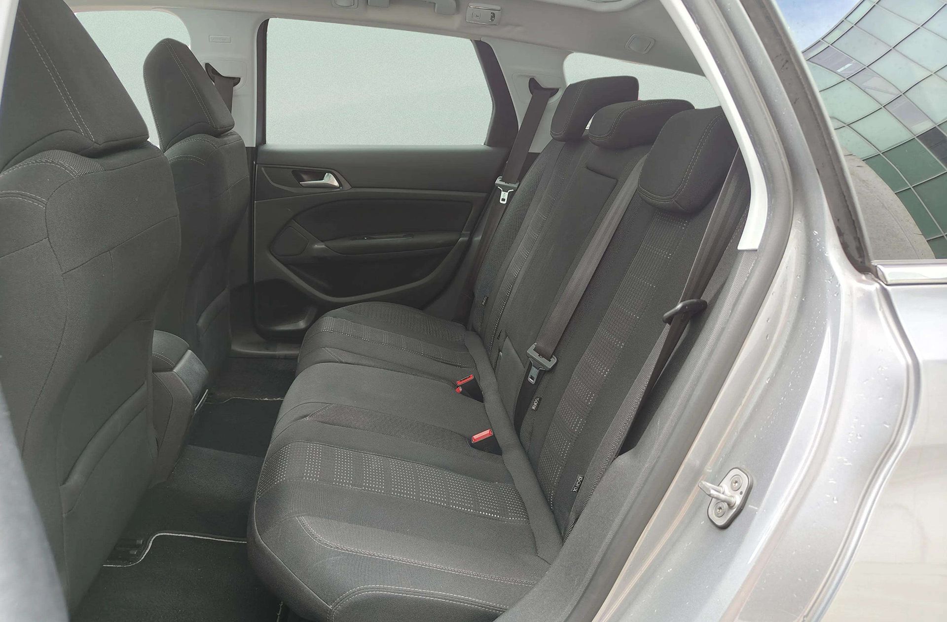 Peugeot 308 SW 2.0 BlueHDi Allure - foto 16