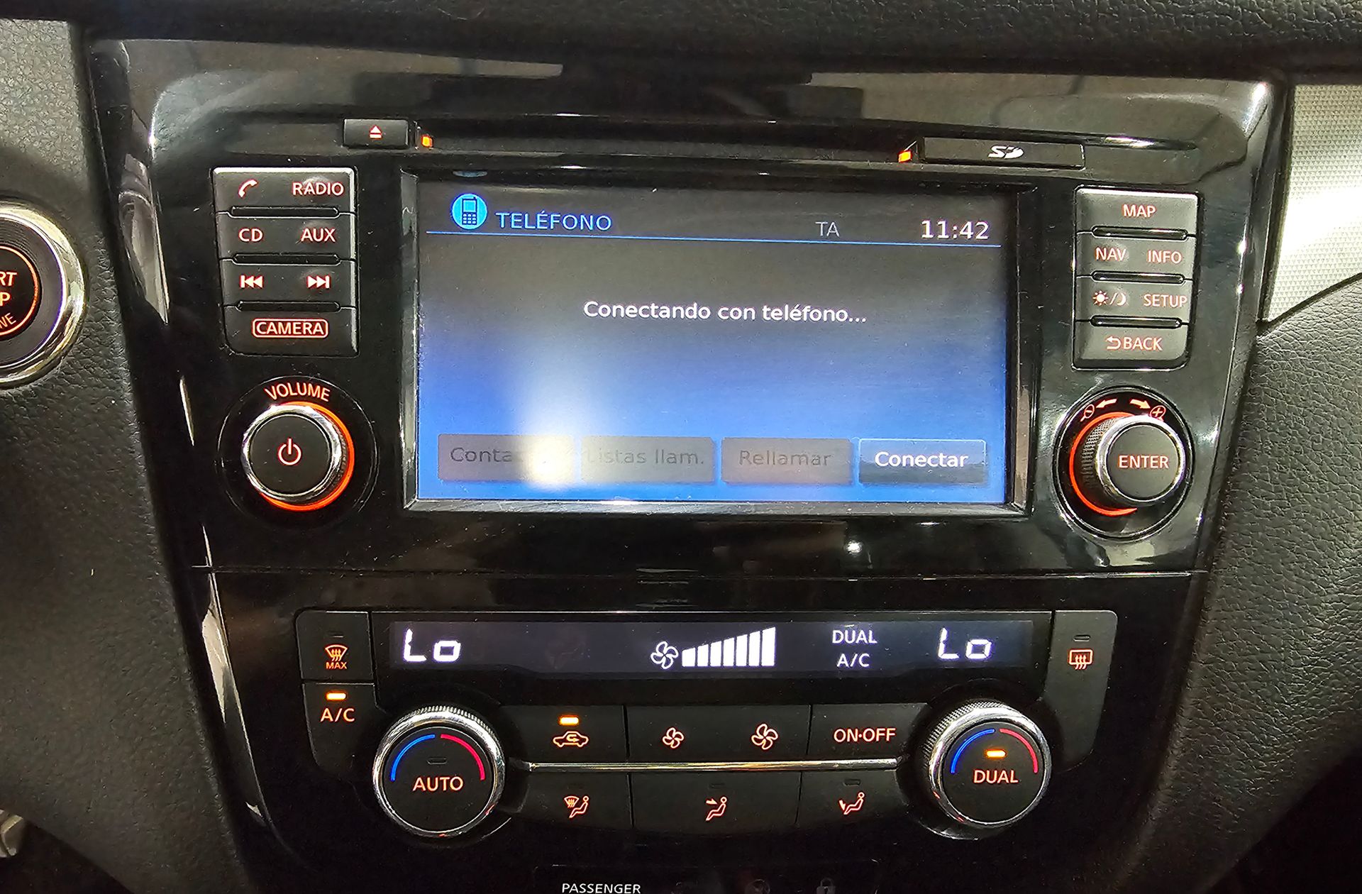 Nissan Qashqai DIG-T 115 N-Connecta - foto 27
