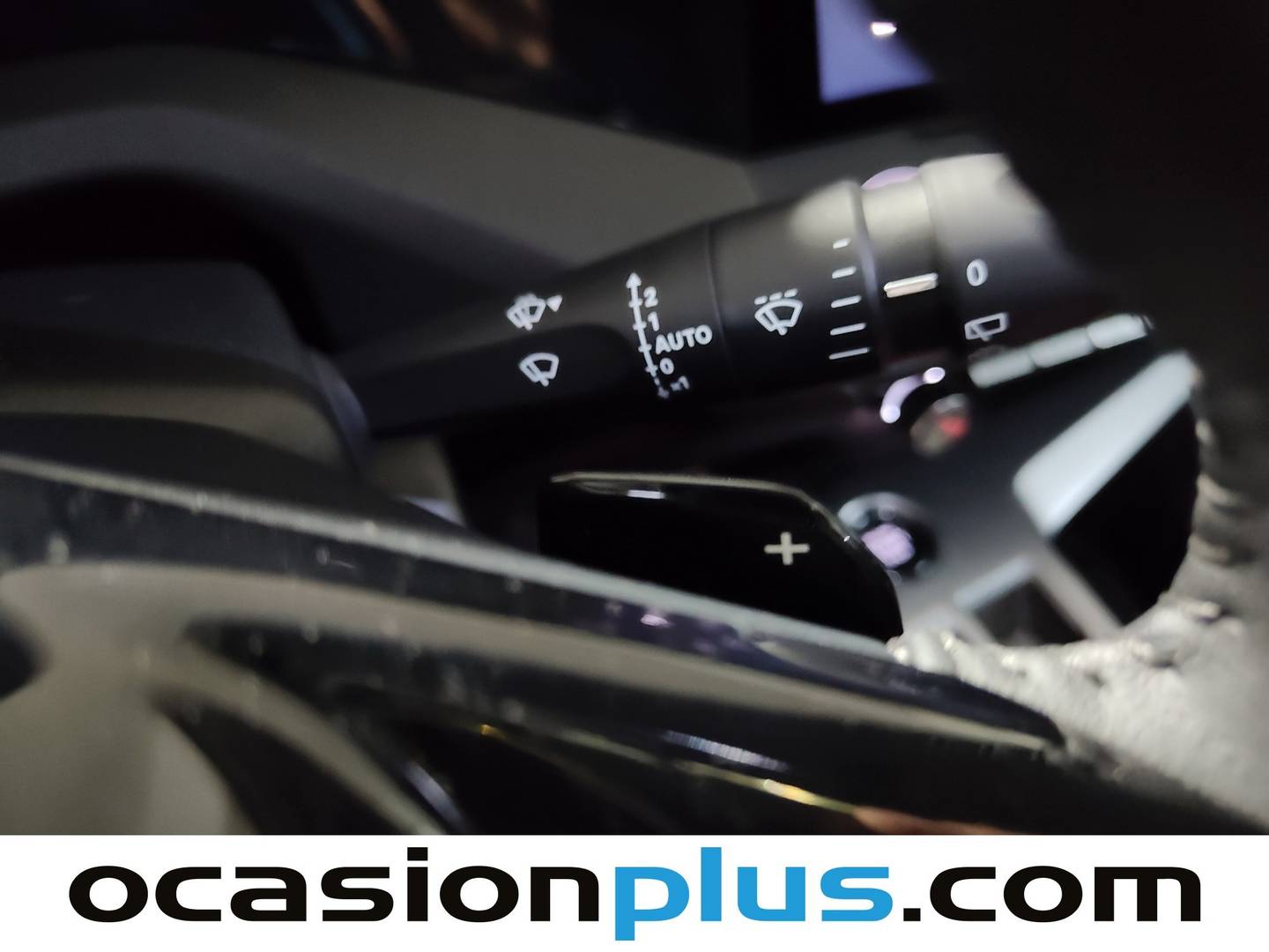 Foto Peugeot 308 Peugeot 308 Allure Hybrid eDCS6 (145 CV)