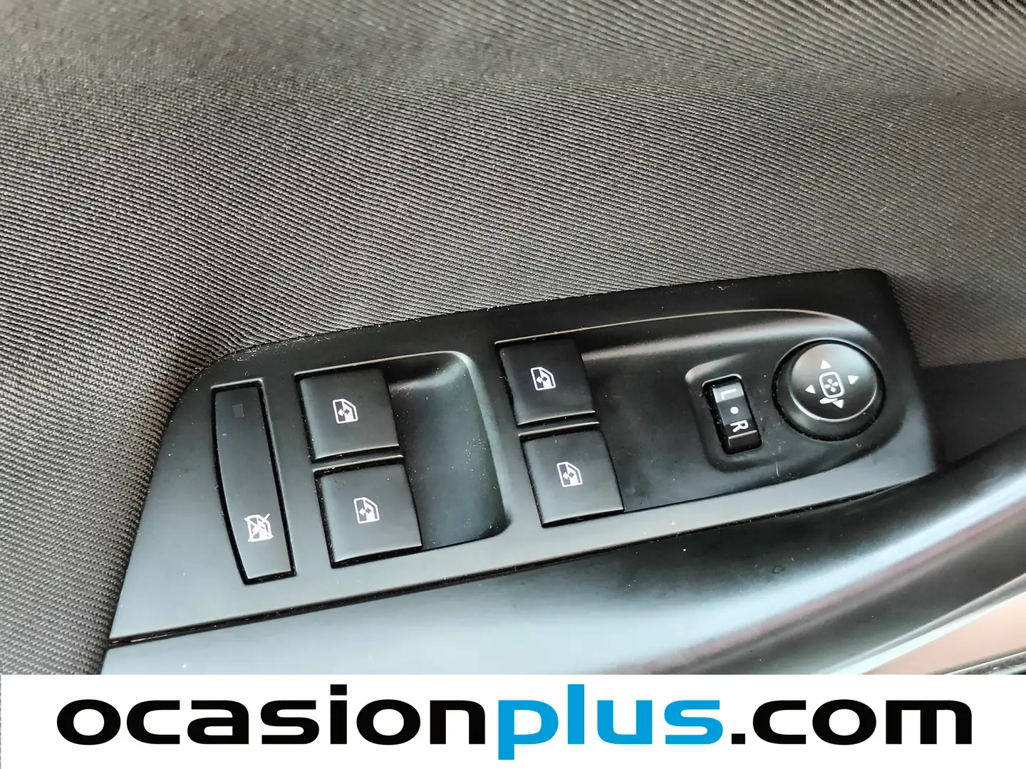 Foto Opel Astra Opel Astra 1.6 CDTI Business + (110 CV)