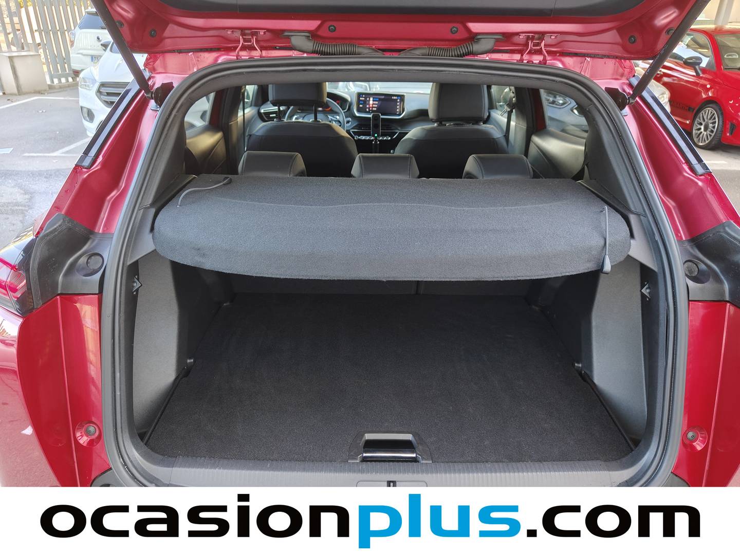 Foto Peugeot 2008 Peugeot 2008 Allure Hybrid eDCS6  (136 CV)