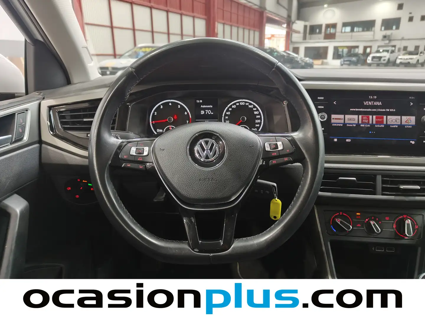 Foto Volkswagen Polo Volkswagen Polo Advance 1.0  (80 CV)