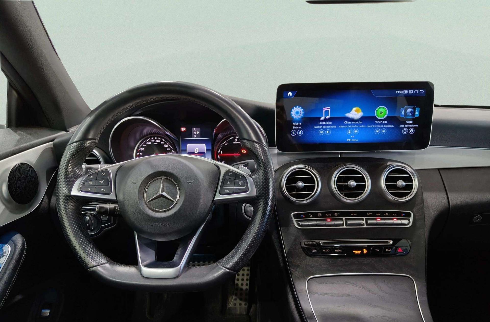 Mercedes-Benz Clase C Coupe 220 d Pack AMG - foto 25