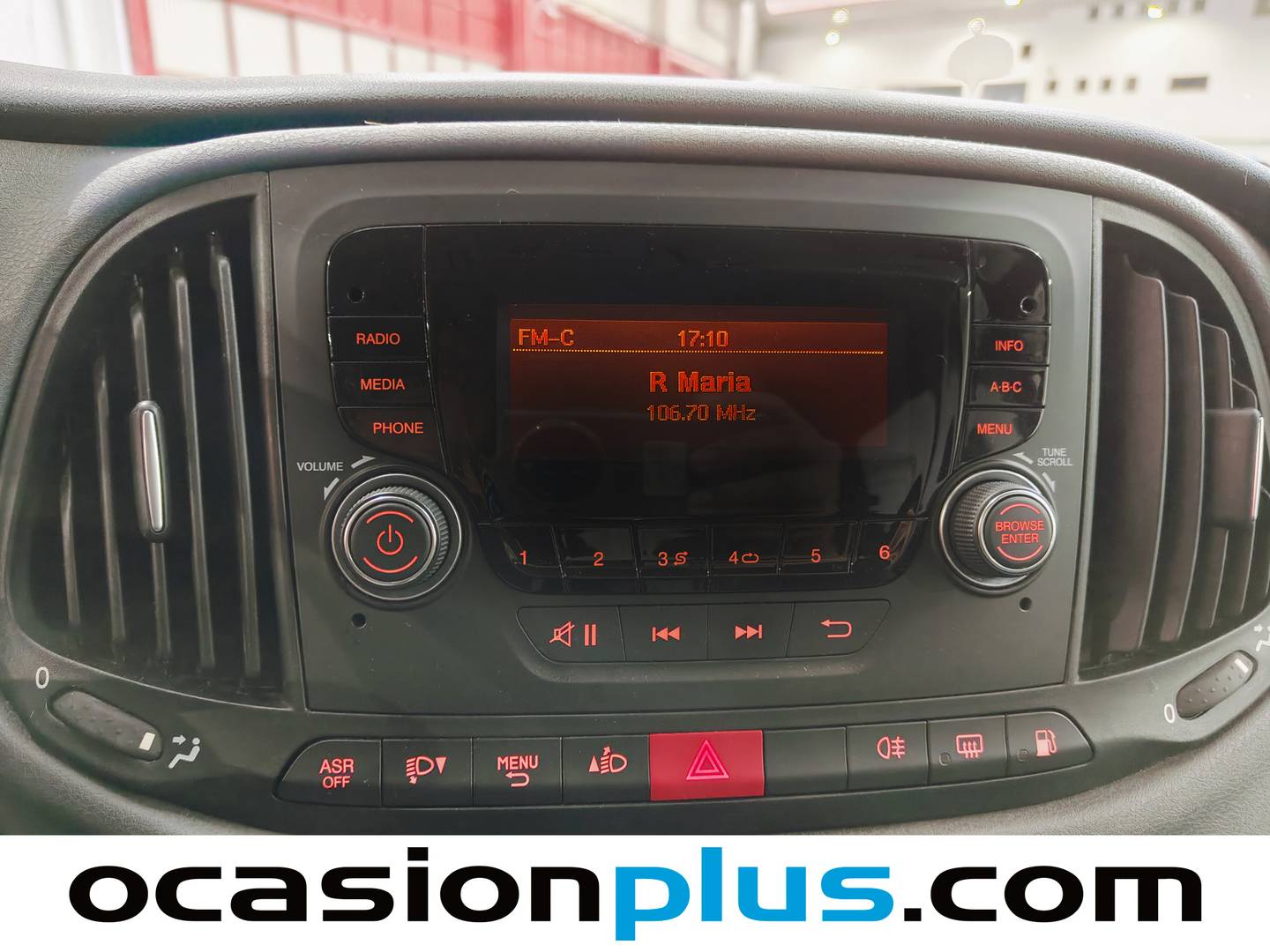 Foto Fiat Doblò Panorama Fiat Dobló Panorama 1.4 T-Jet Easy (120 CV)