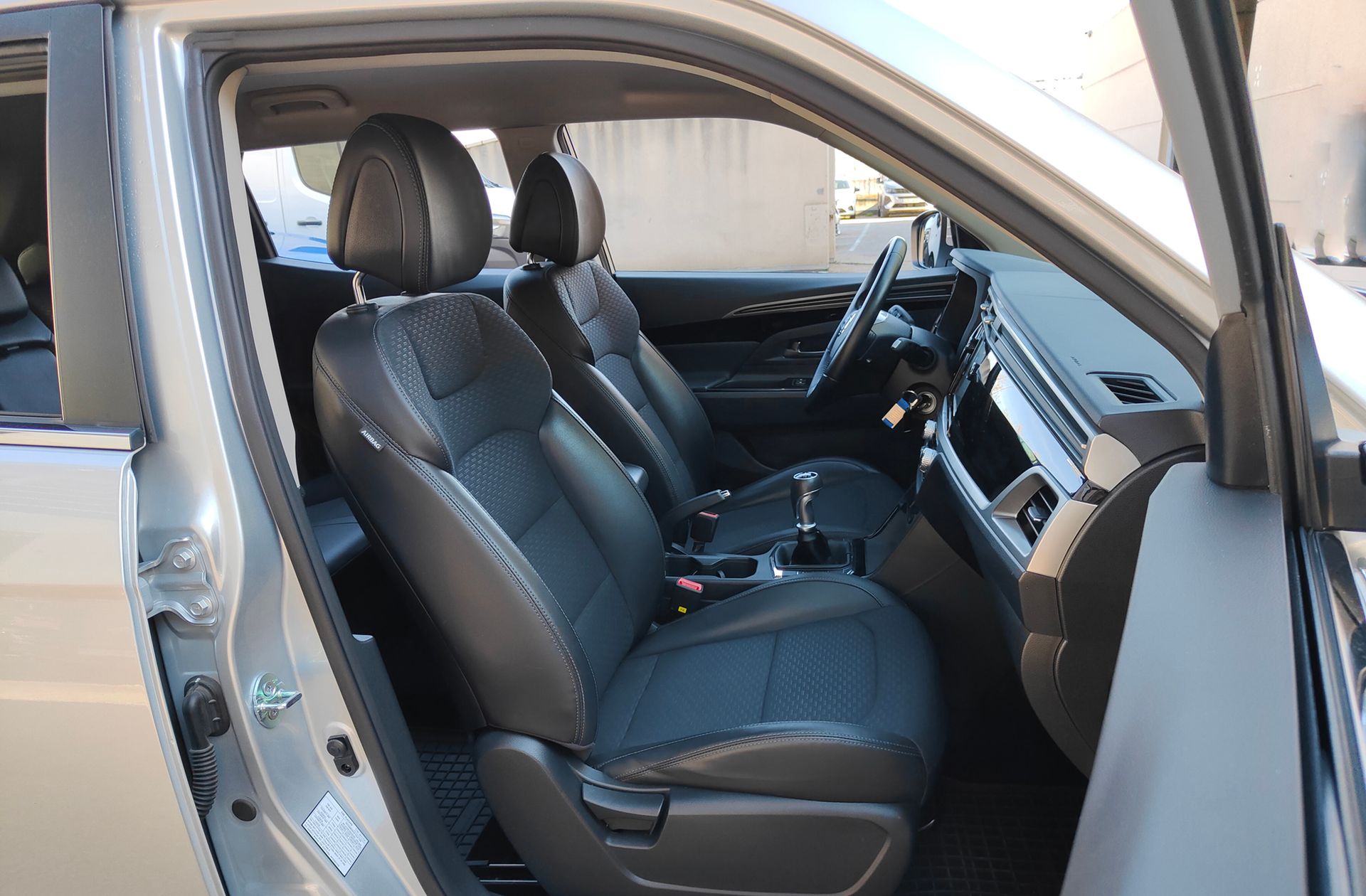 SsangYong Korando D16T Premium - foto 15