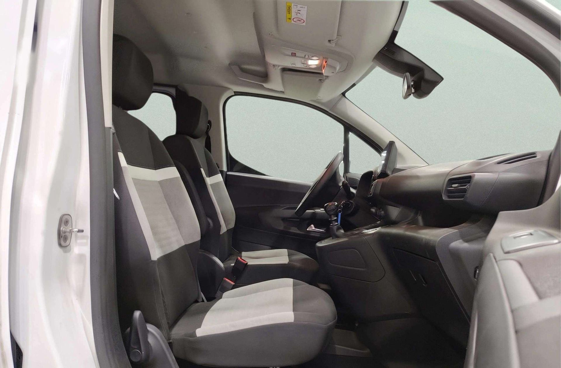 Citroën Berlingo BlueHDi 130 Talla XL Plus - foto 16