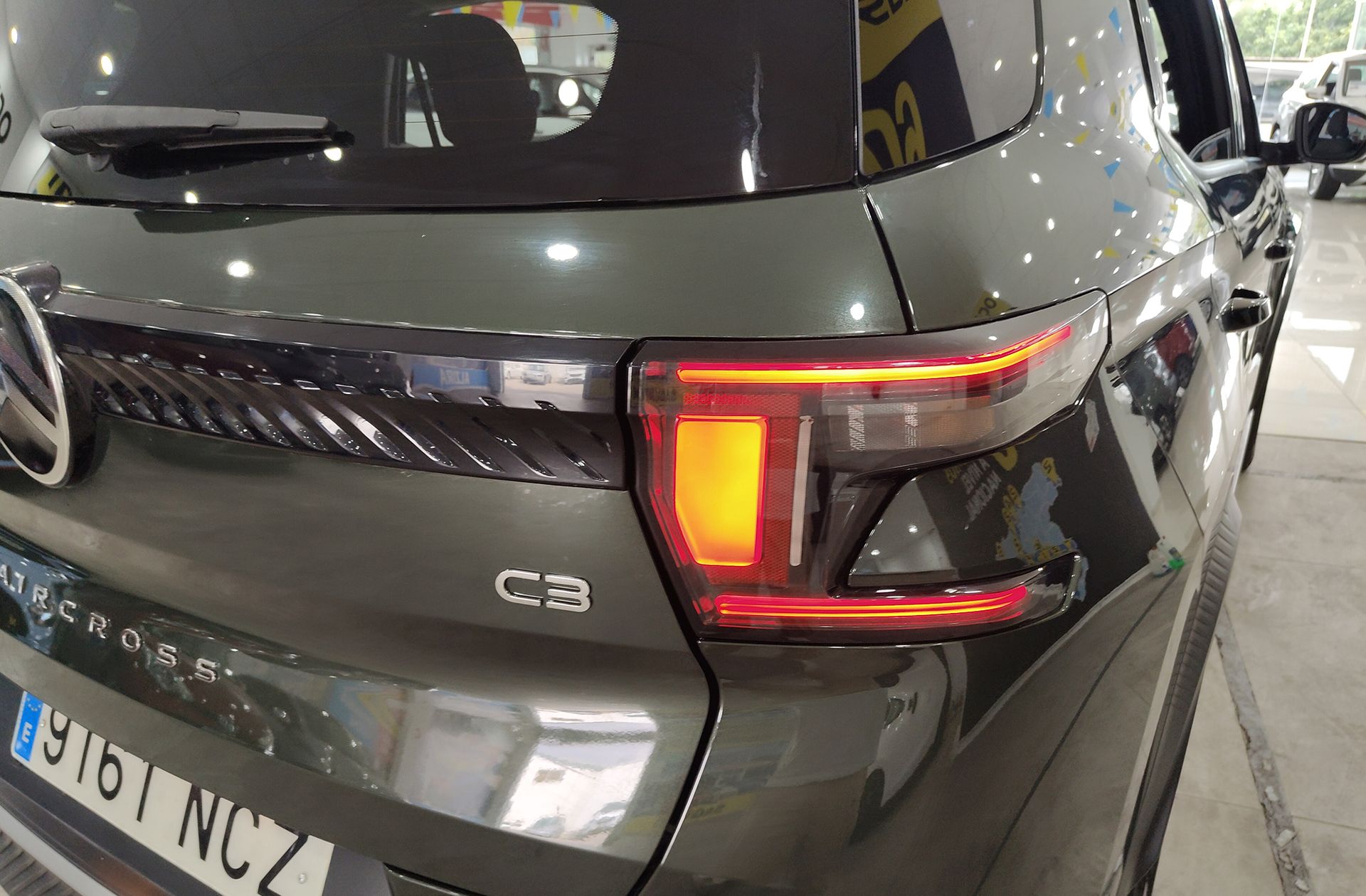 Citroën C3 Aircross Hybrid 145 Plus e-DCS6 - foto 16