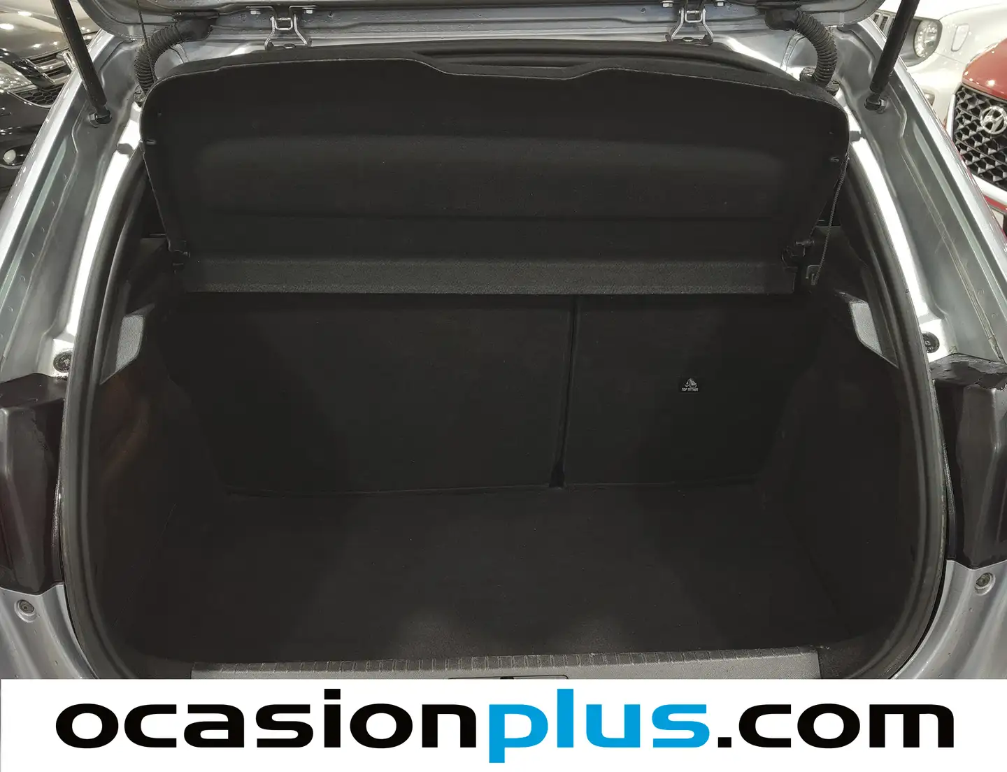 Foto Peugeot 208 Peugeot 208 PureTech 100 Allure (100 CV)