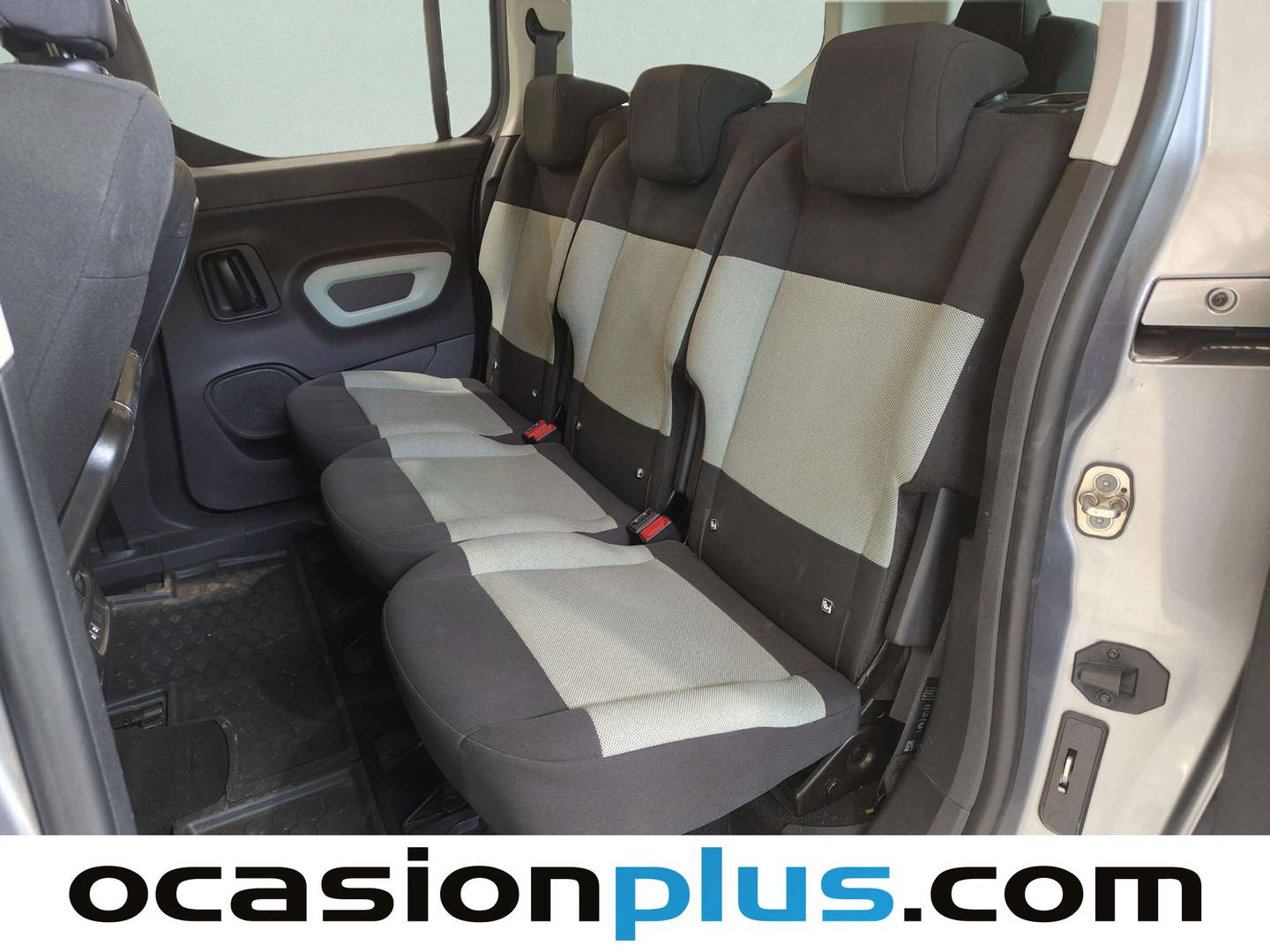 Fotos maletero Citroën Berlingo Citroen Berlingo BlueHDi 130 S&S Talla XL Shine EAT8 (130 CV) 7 Plazas