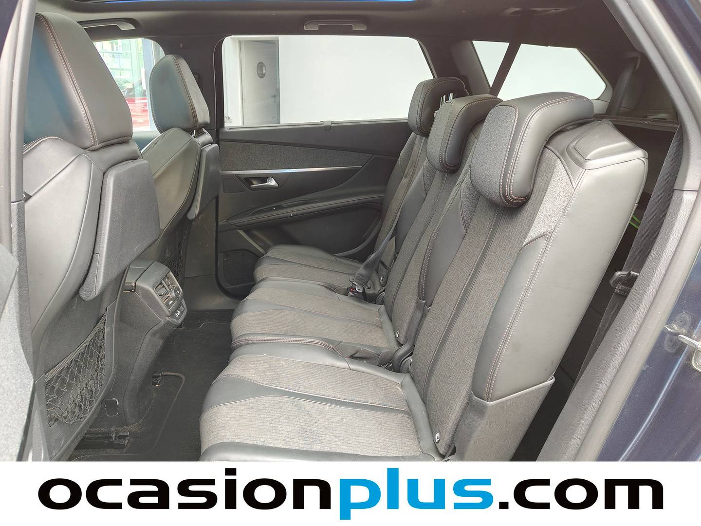 Foto asientos traseros Peugeot 5008 Peugeot 5008 BlueHDI 130 S&S GT Line EAT8 (130 CV) 7 Plazas
